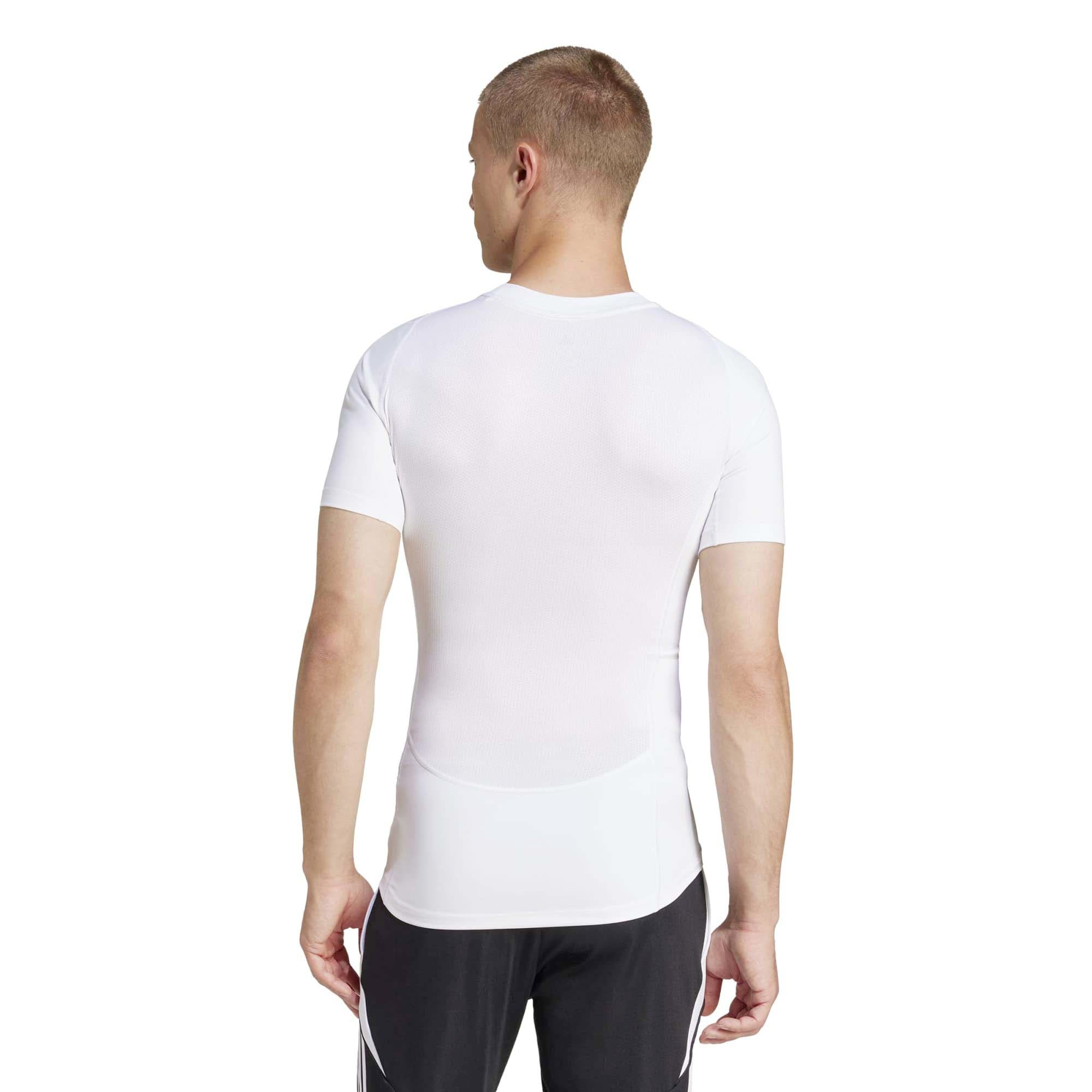 TF_SS_TEE_M_JP4675_WHITE_Image_3