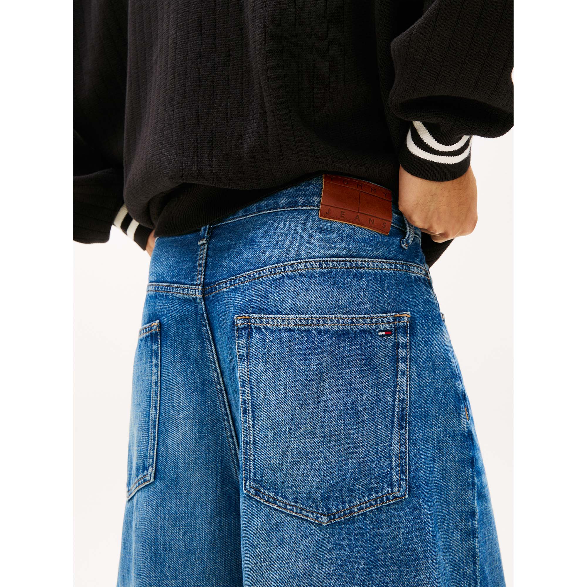 THEO_BAGGY_SHORT_BJ8_DM0DM22992_1BK_Image_4