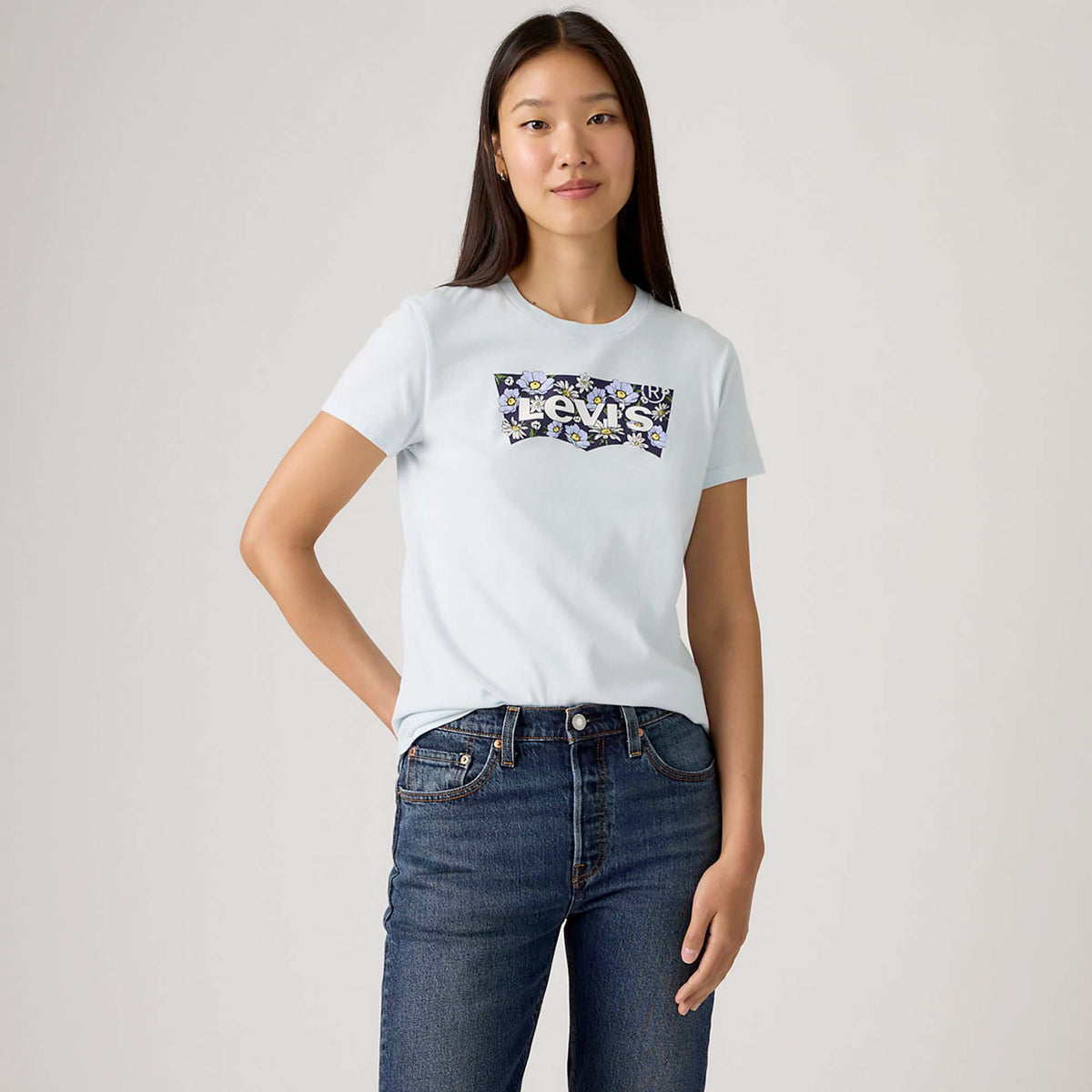 THE_PERFECT_TEE_17369_3399_Image_2