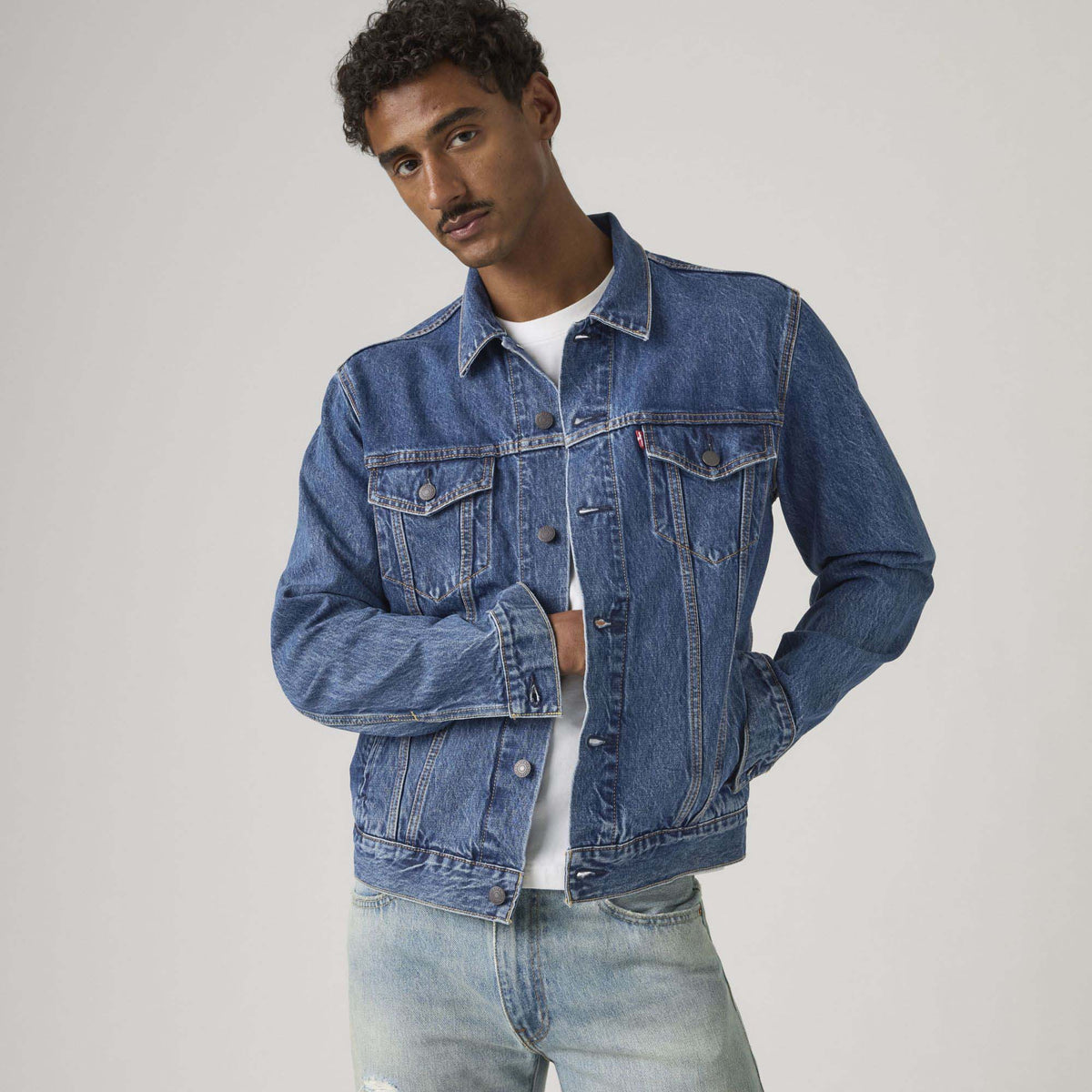 THE_TRUCKER_JACKET_MILLION_DOLLAR_T_72334_0772_Image_5