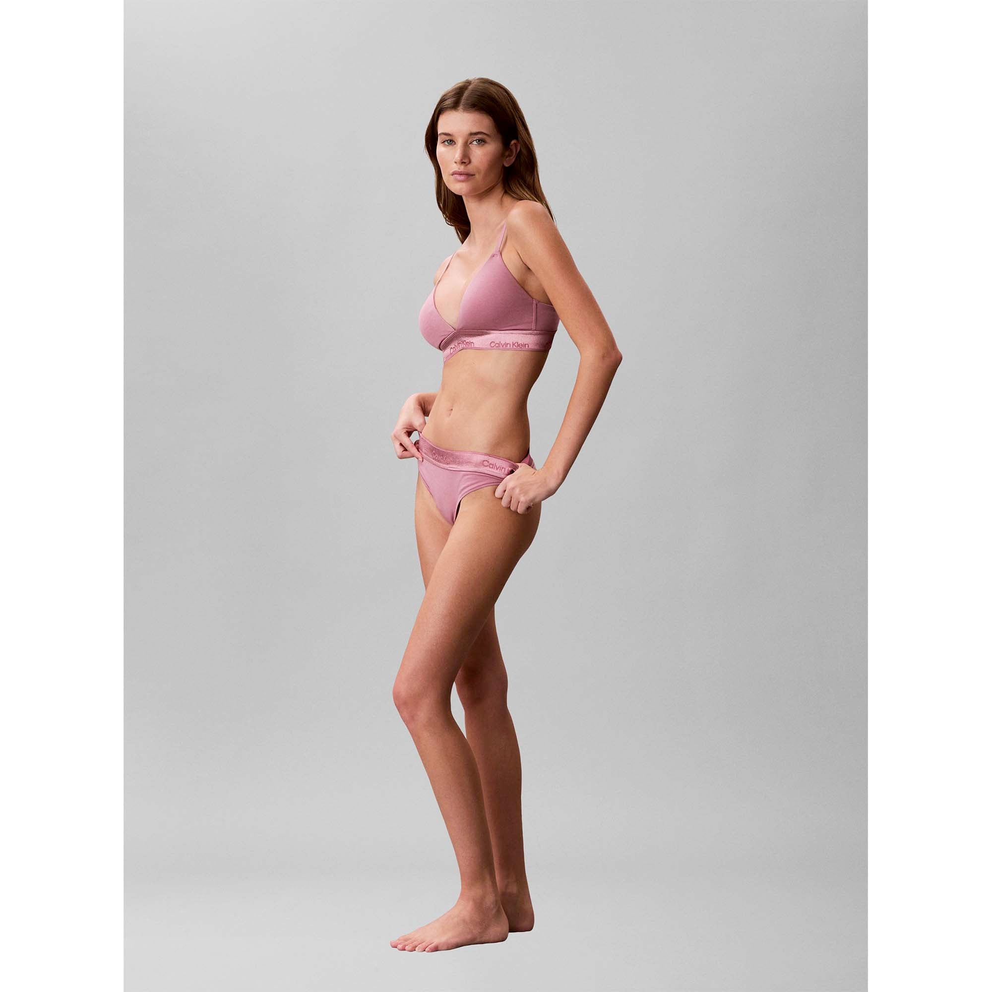 THONG_LV00QF8826_41I_Image_5