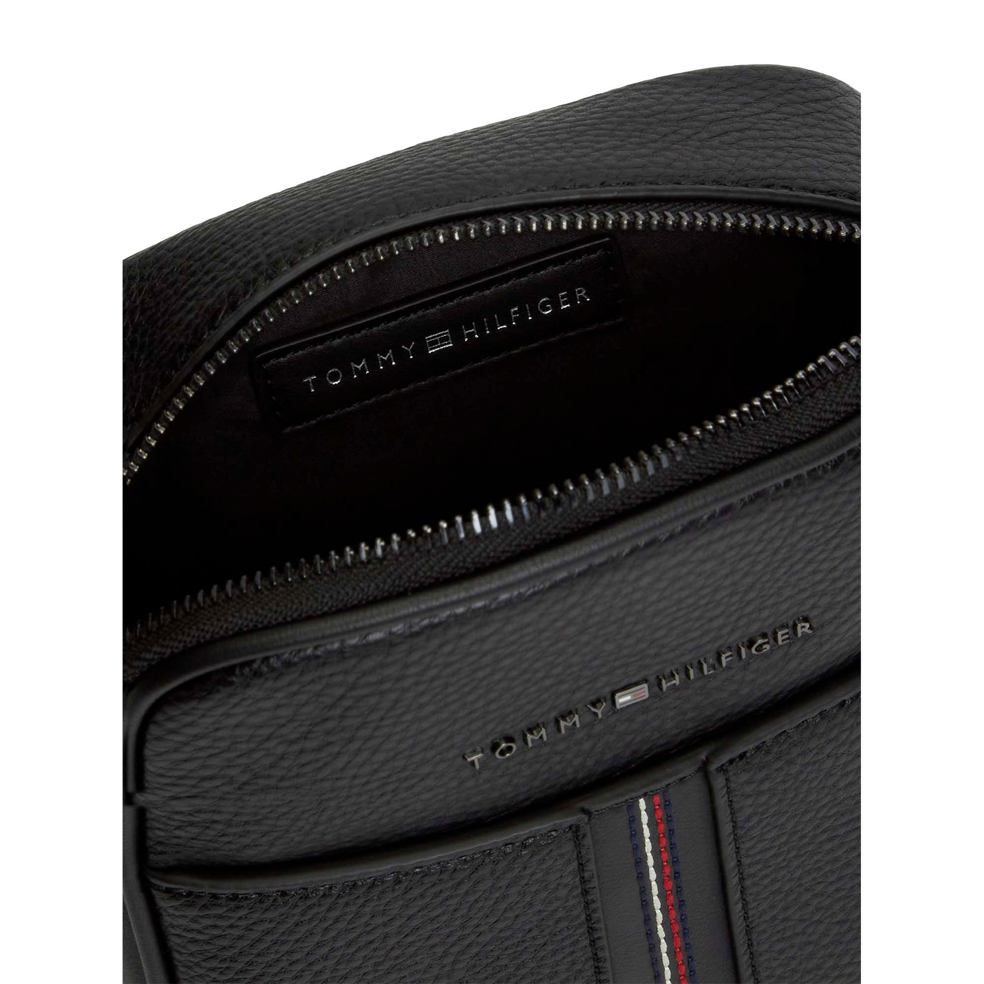 TH_CENTRAL_MINI_REPORTER_AM0AM14168_BDS_Image_4