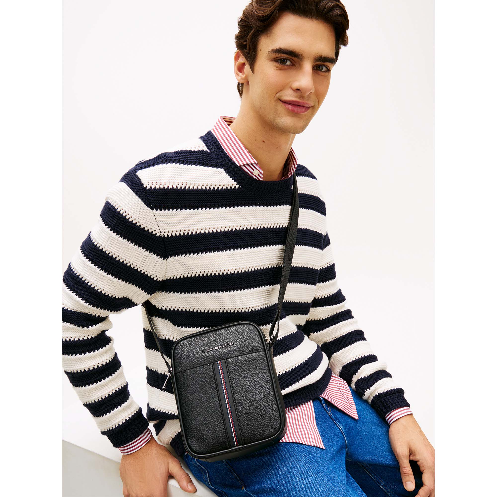 TH_CENTRAL_MINI_REPORTER_AM0AM14168_BDS_Image_5