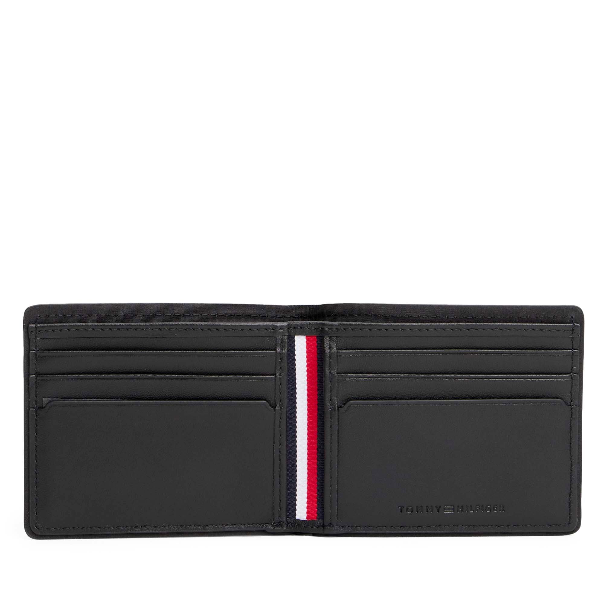 TH_CORP_MINI_CC_WALLET_AM0AM13739_BDS_Image_3