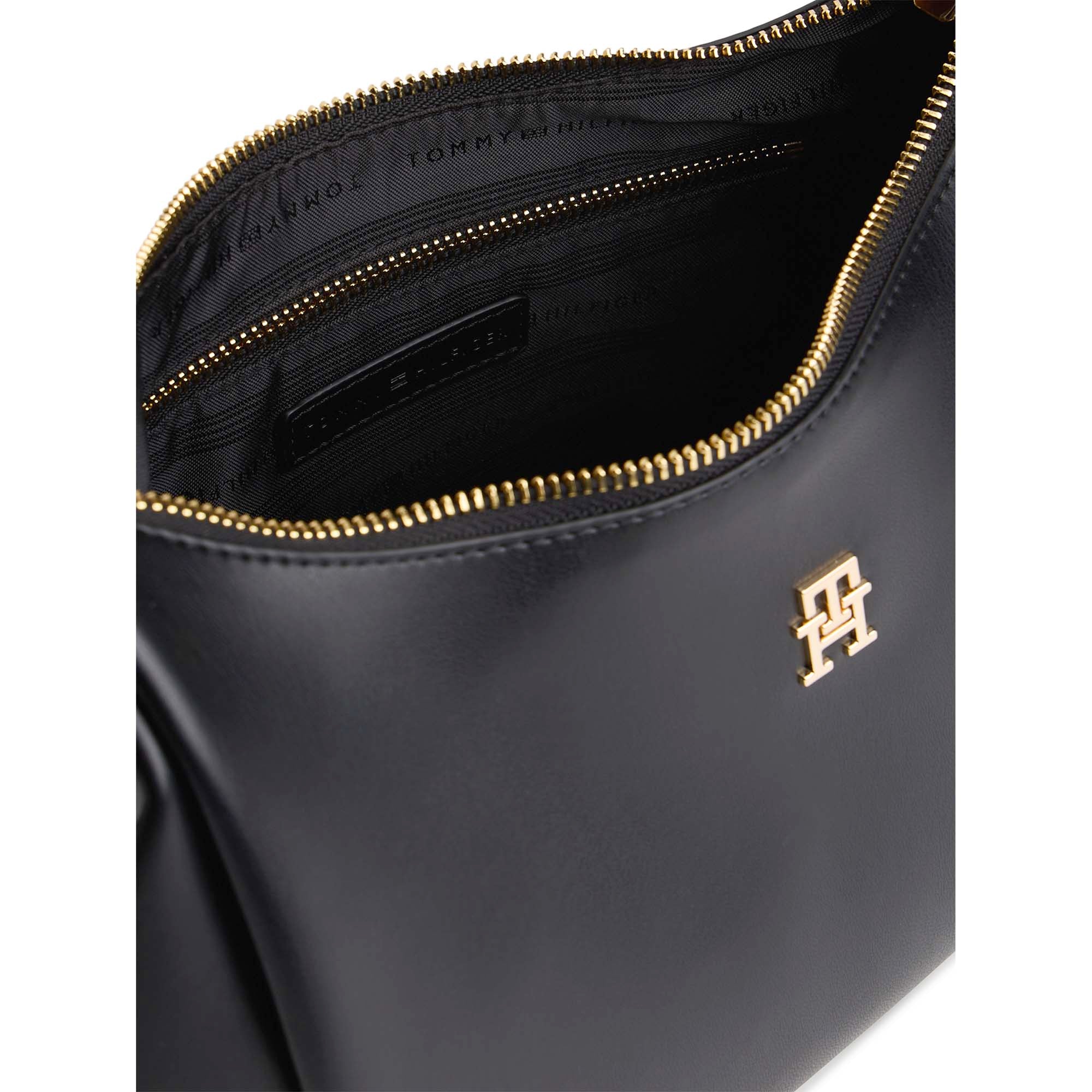 TH_ESSENTIAL_SHOULDER_BAG_AW0AW18373_BDS_Image_3
