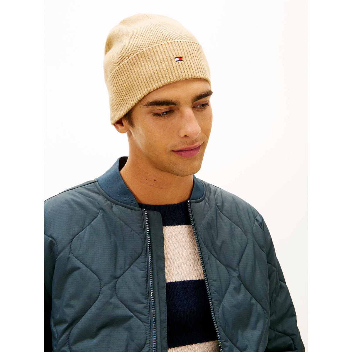 TH_FLAG_LIGHTWEIGHT_BEANIE_AM0AM14068_AEI_Image_4