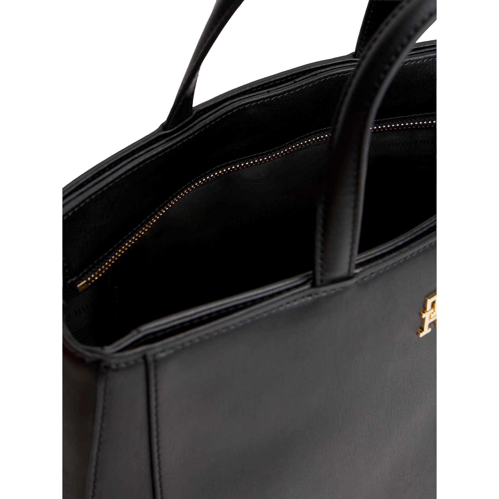 TH_GLAM_SATCHEL_AW0AW18145_BDS_Image_3