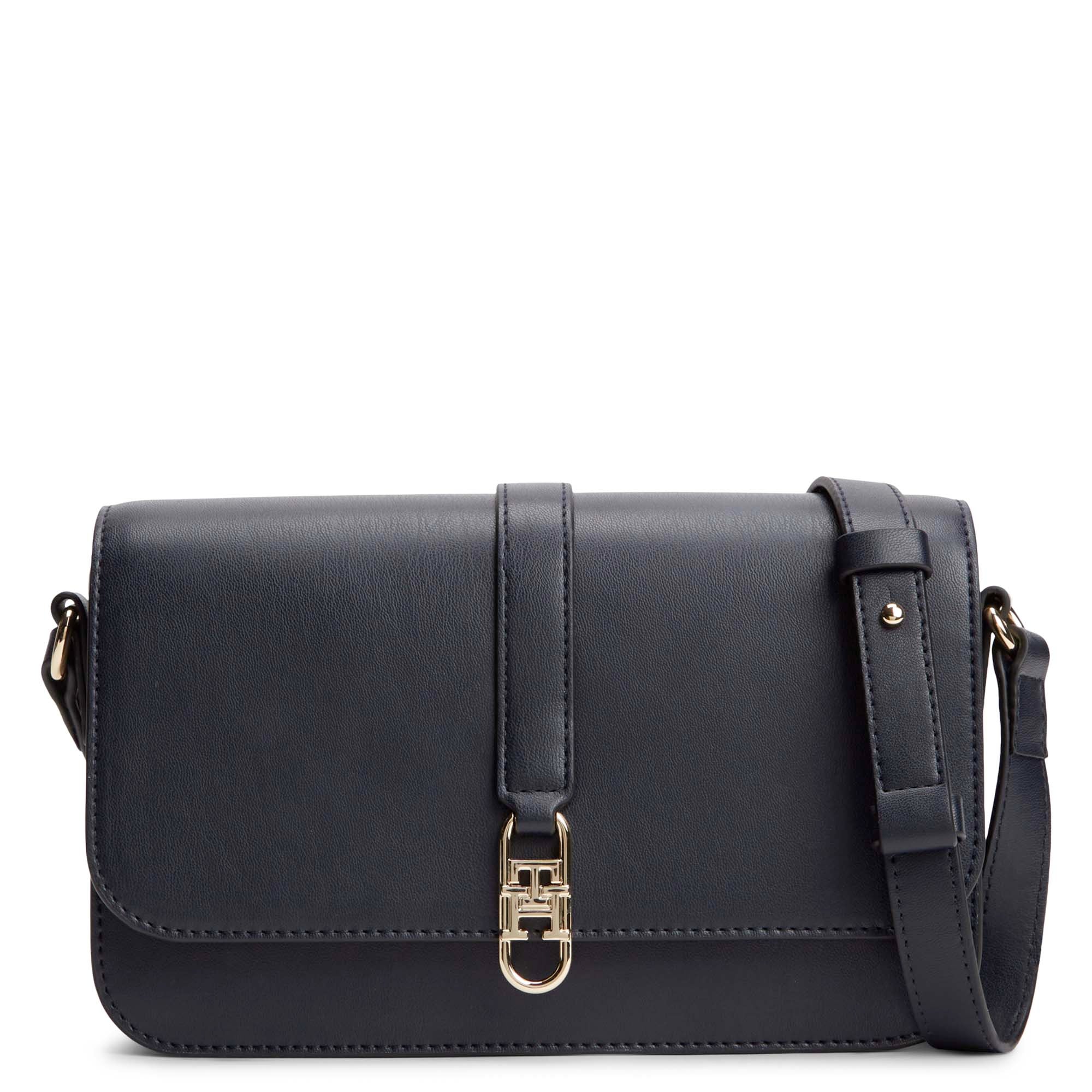 TH_LIBRE_FLAP_CROSSOVER_AW0AW17723_DW6_Image_1