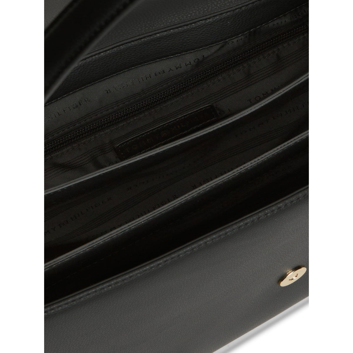 TH_LIBRE_SATCHEL_AW0AW19197_BDS_Image_4