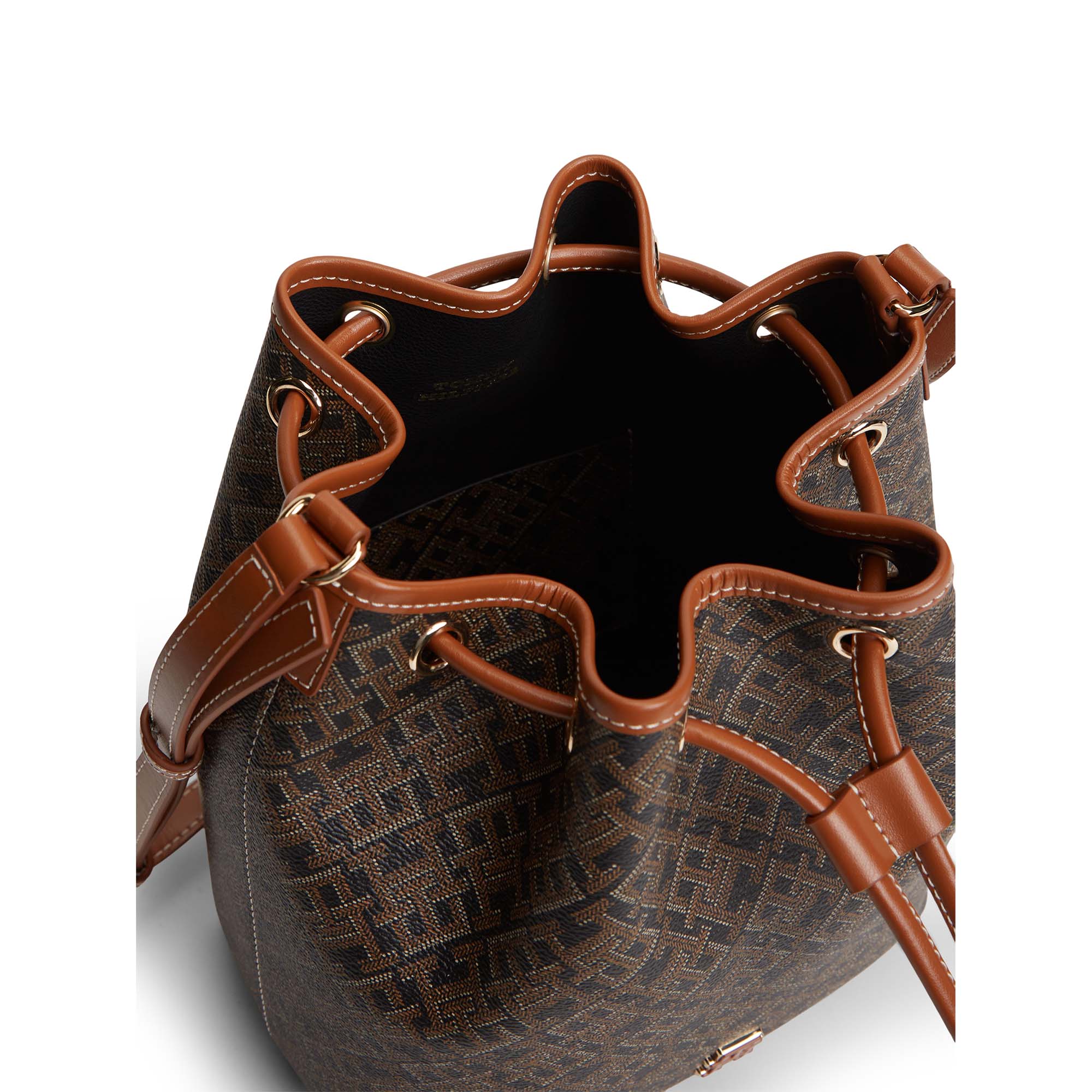 TH_MONOPLAY_BUCKET_LE_AW0AW18847_0GJ_Image_3