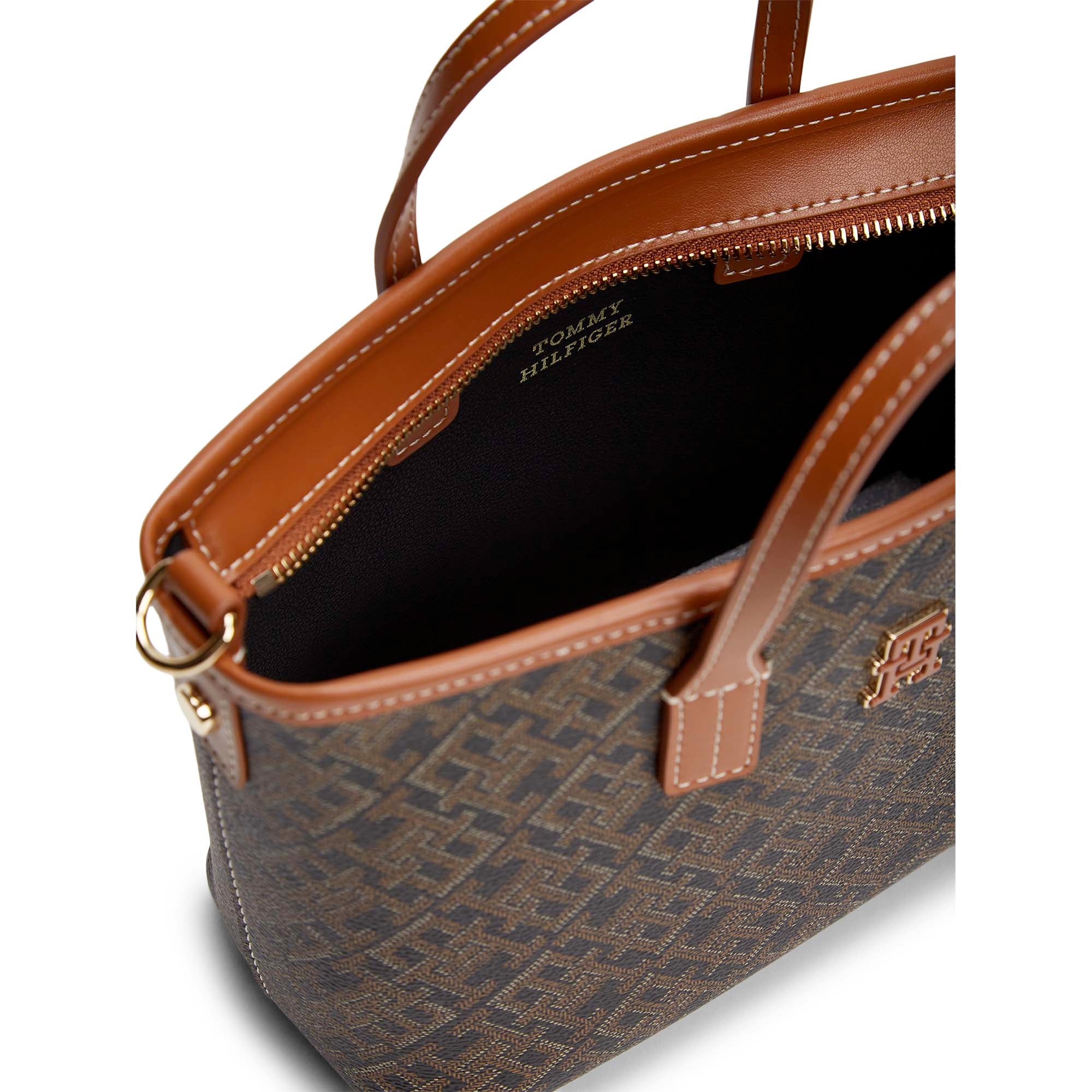 TH_MONOPLAY_MINI_TOTE_LE_AW0AW18848_0GJ_Image_4