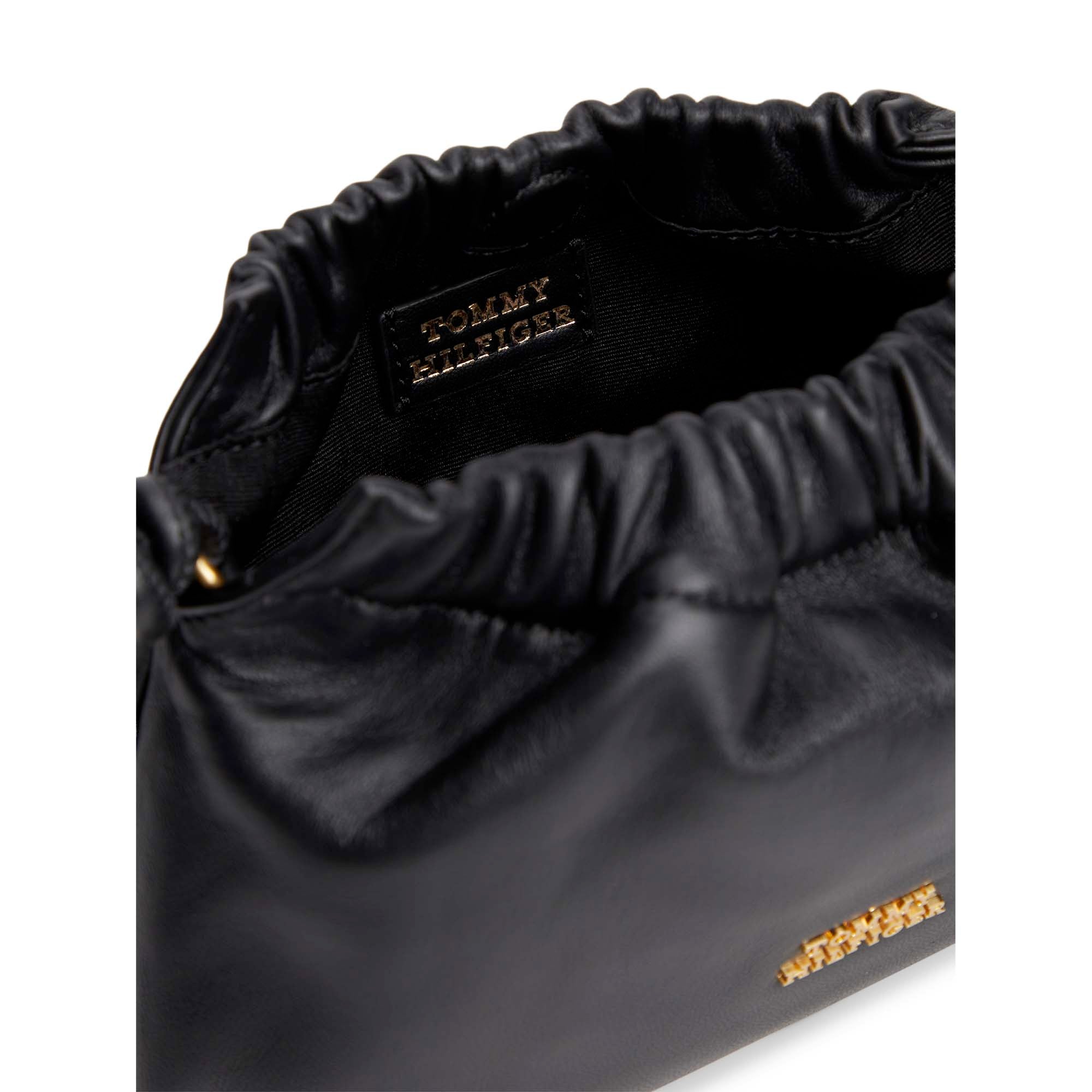 TH_SOFT_LEATHER_CROSSOVER_AW0AW18375_BDS_Image_3