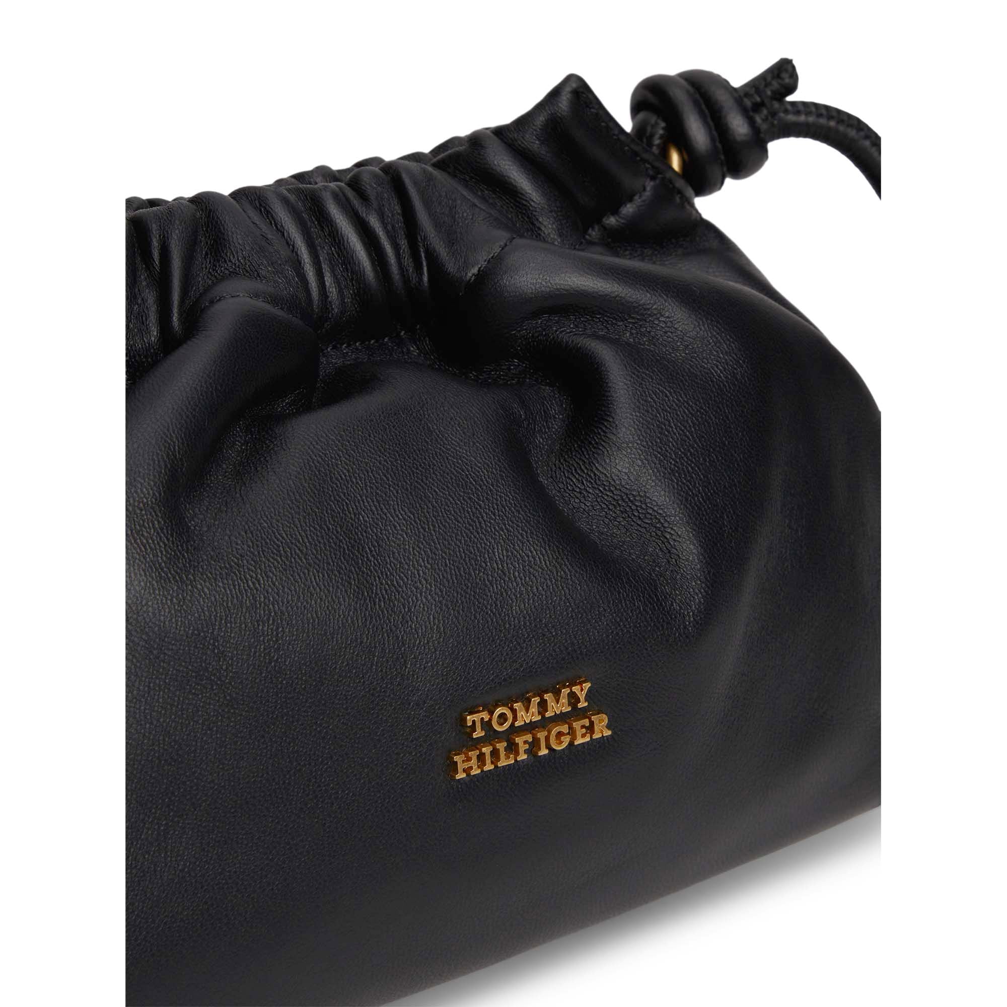 TH_SOFT_LEATHER_CROSSOVER_AW0AW18375_BDS_Image_4