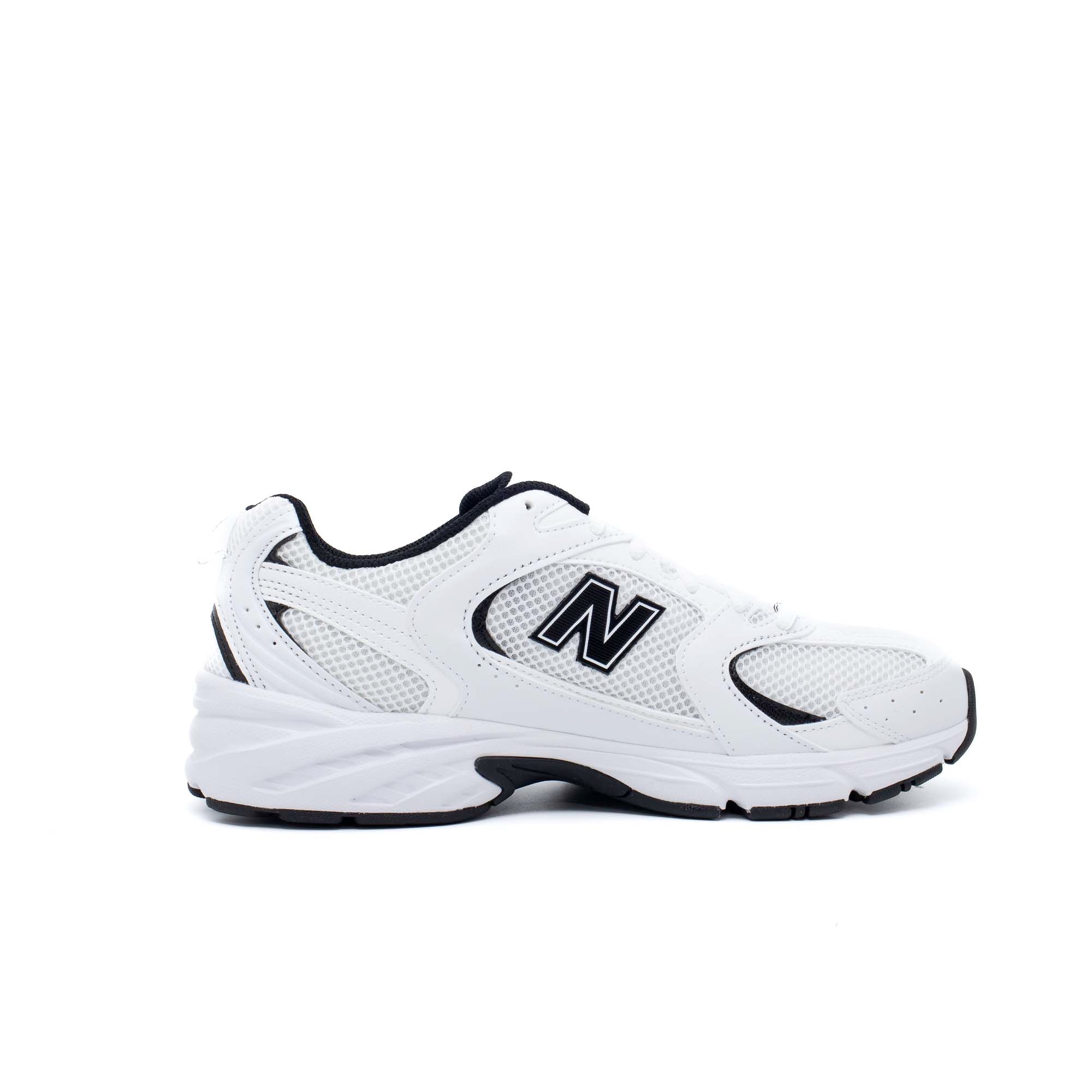 TIER_3_MR530EWB_WHITEBLA_Image_2