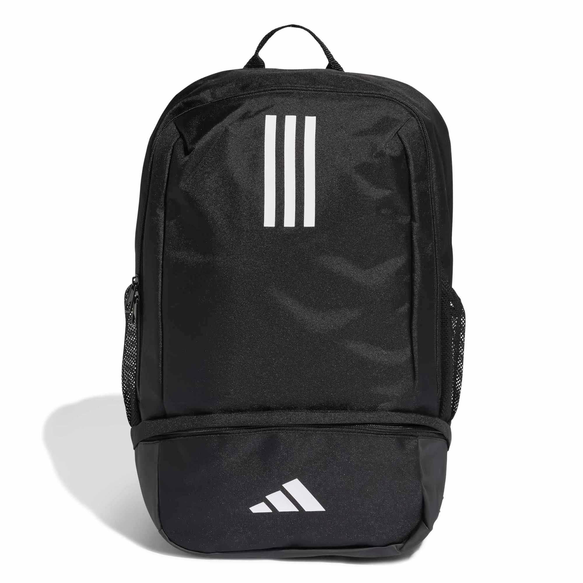 TIRO_L_BACKPACK_HS9758_BLACKWH_Image_1