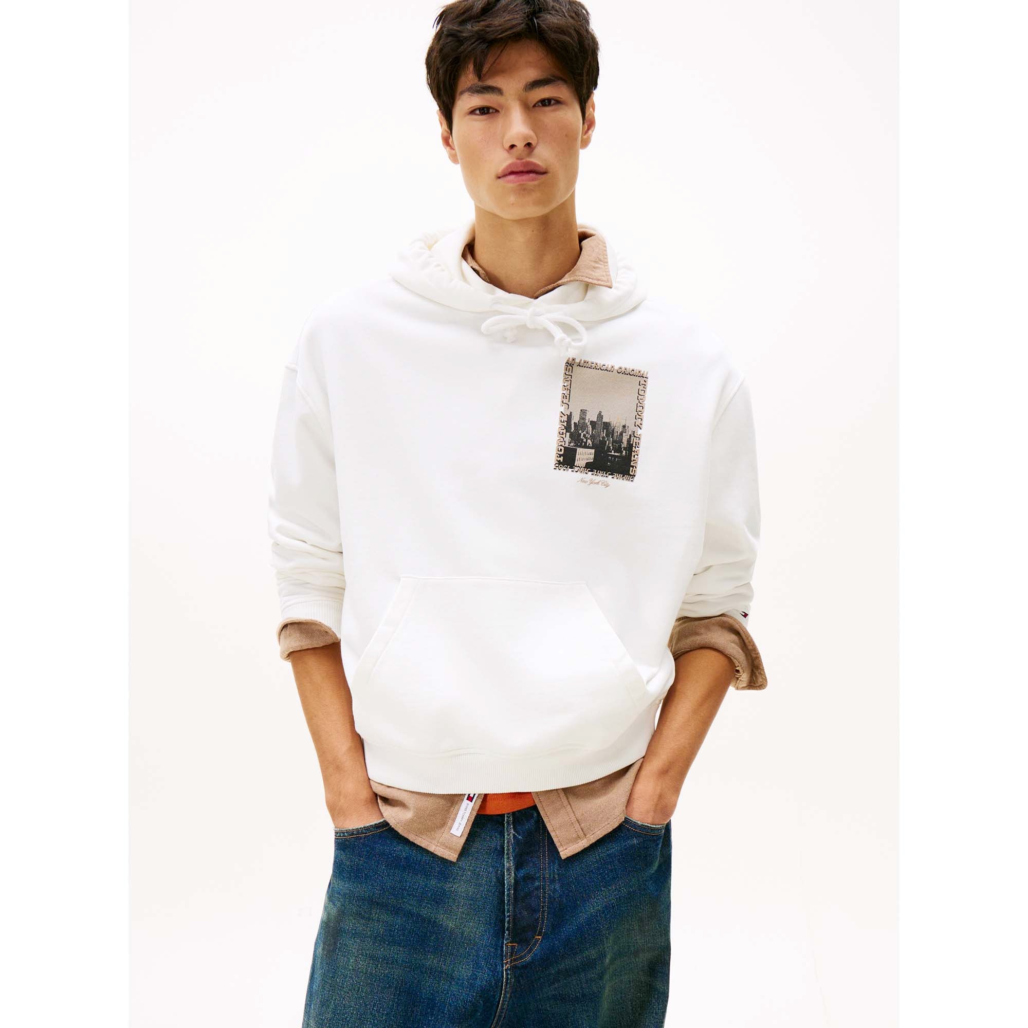 TJM_90S_WSHD_PHOTO_C_DM0DM22090_YBL_Image_2