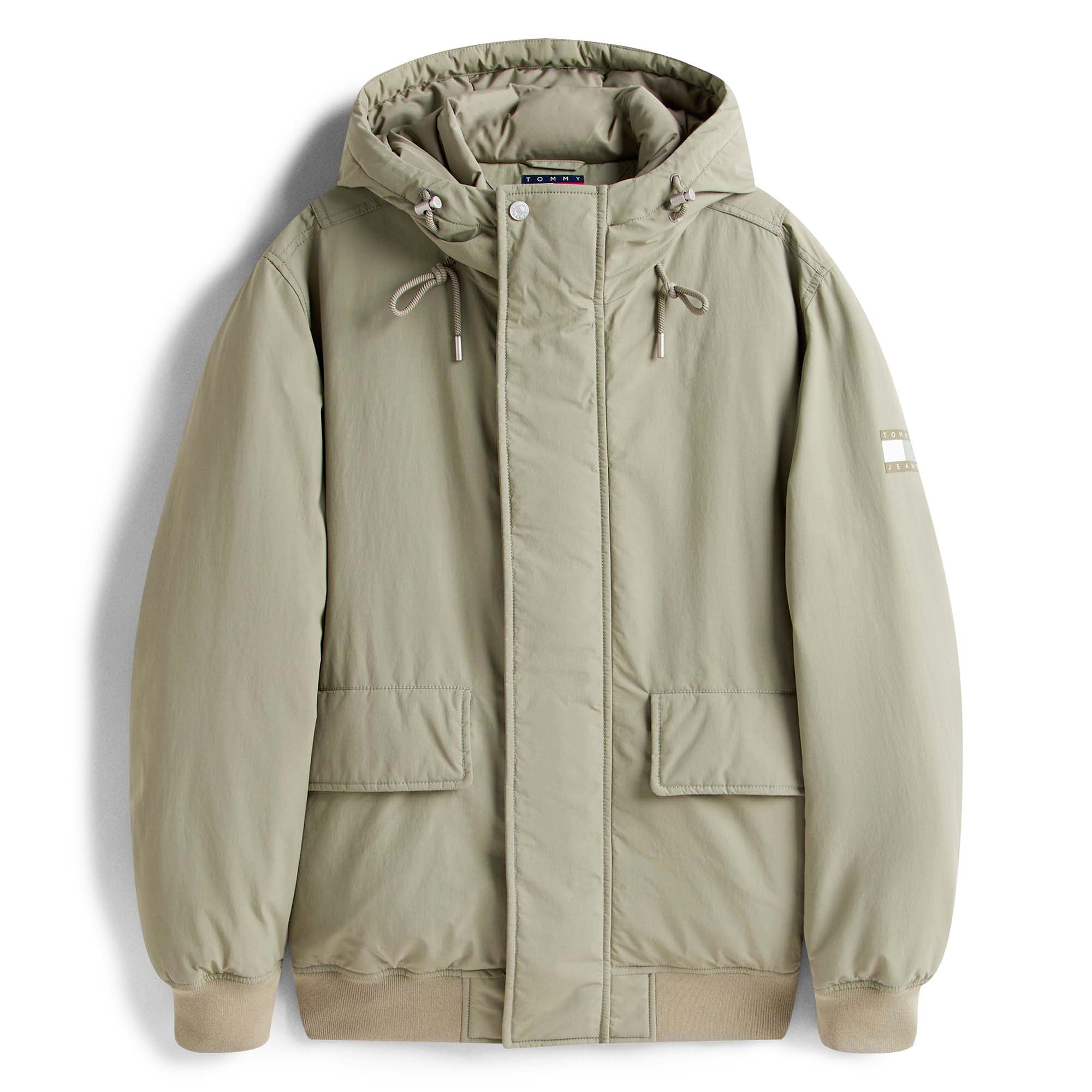 TJM_CITY_READY_BOMBE_DM0DM22032_M1L_Image_1