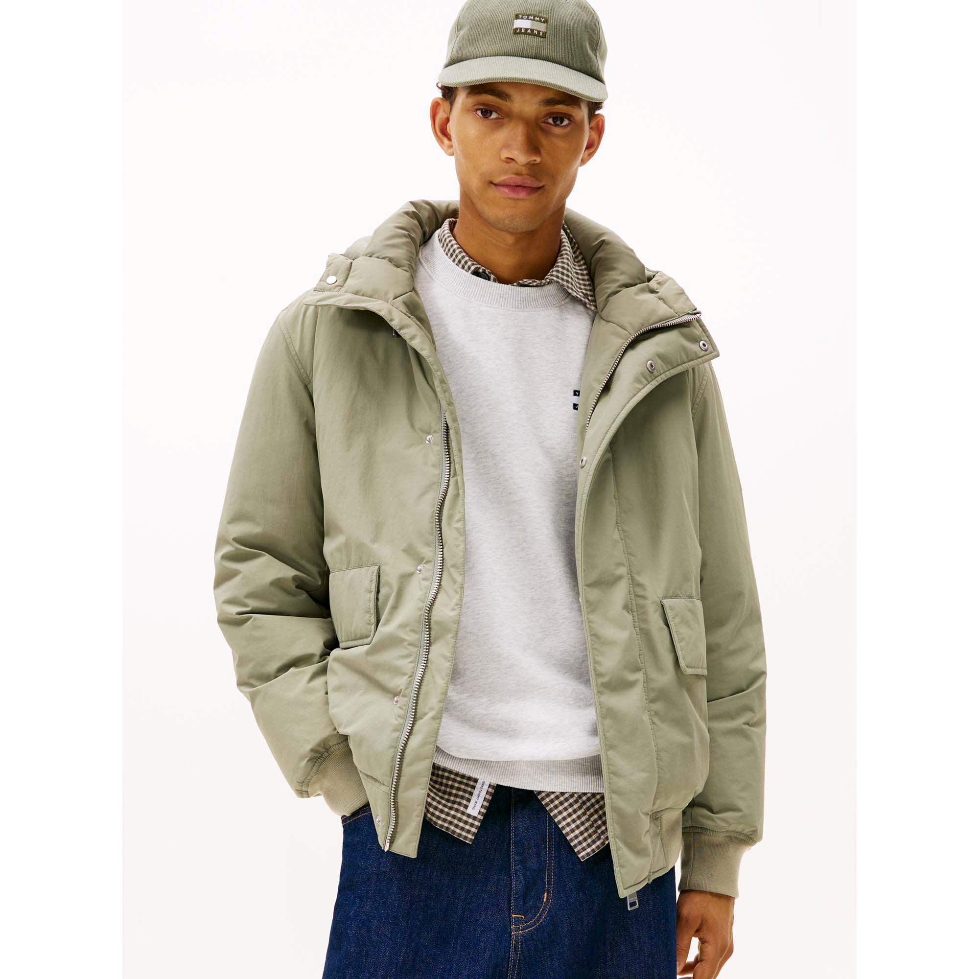 TJM_CITY_READY_BOMBE_DM0DM22032_M1L_Image_2