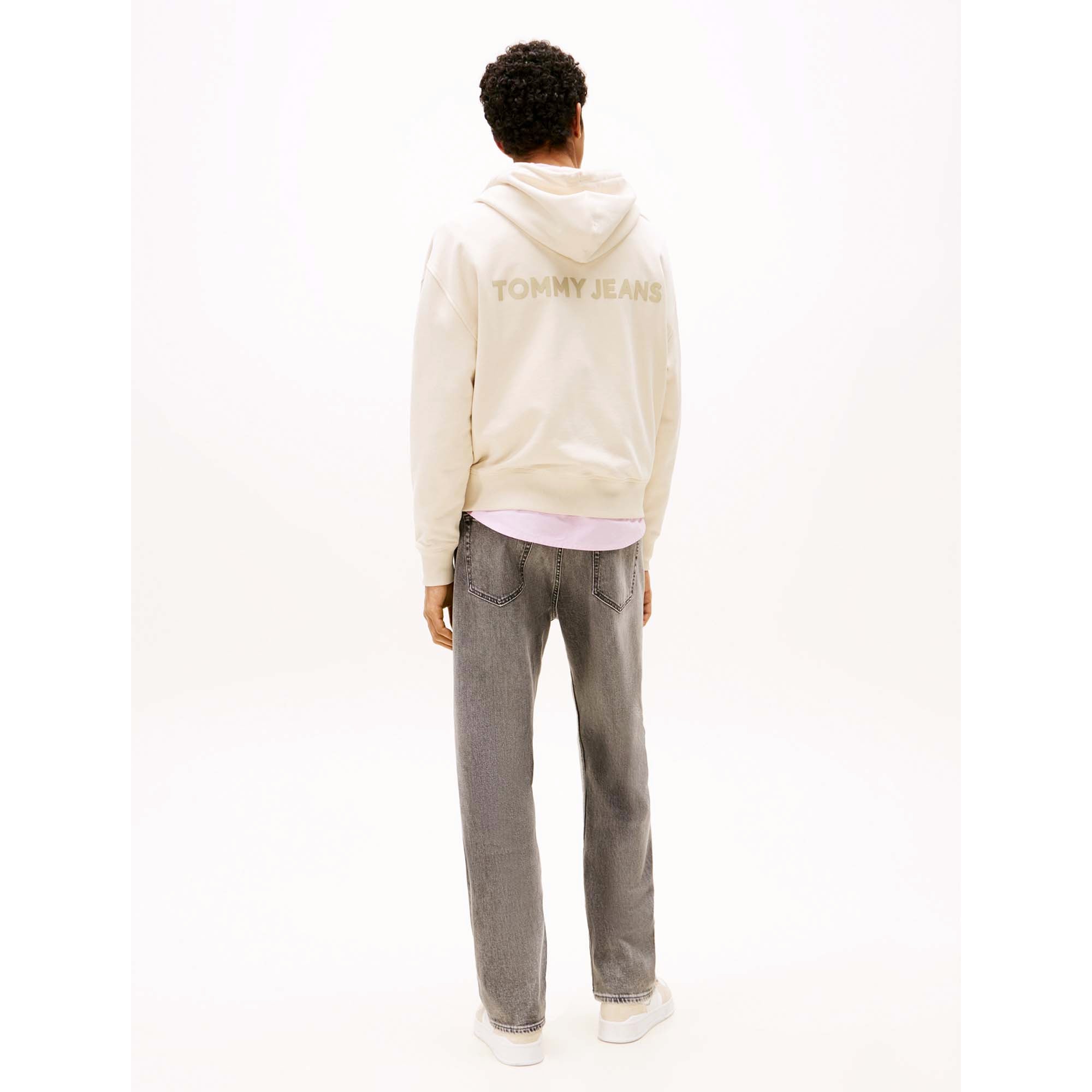 TJM_CRP_NEW_CLASSICS_ACH_DM0DM21626_ACH_Image_3