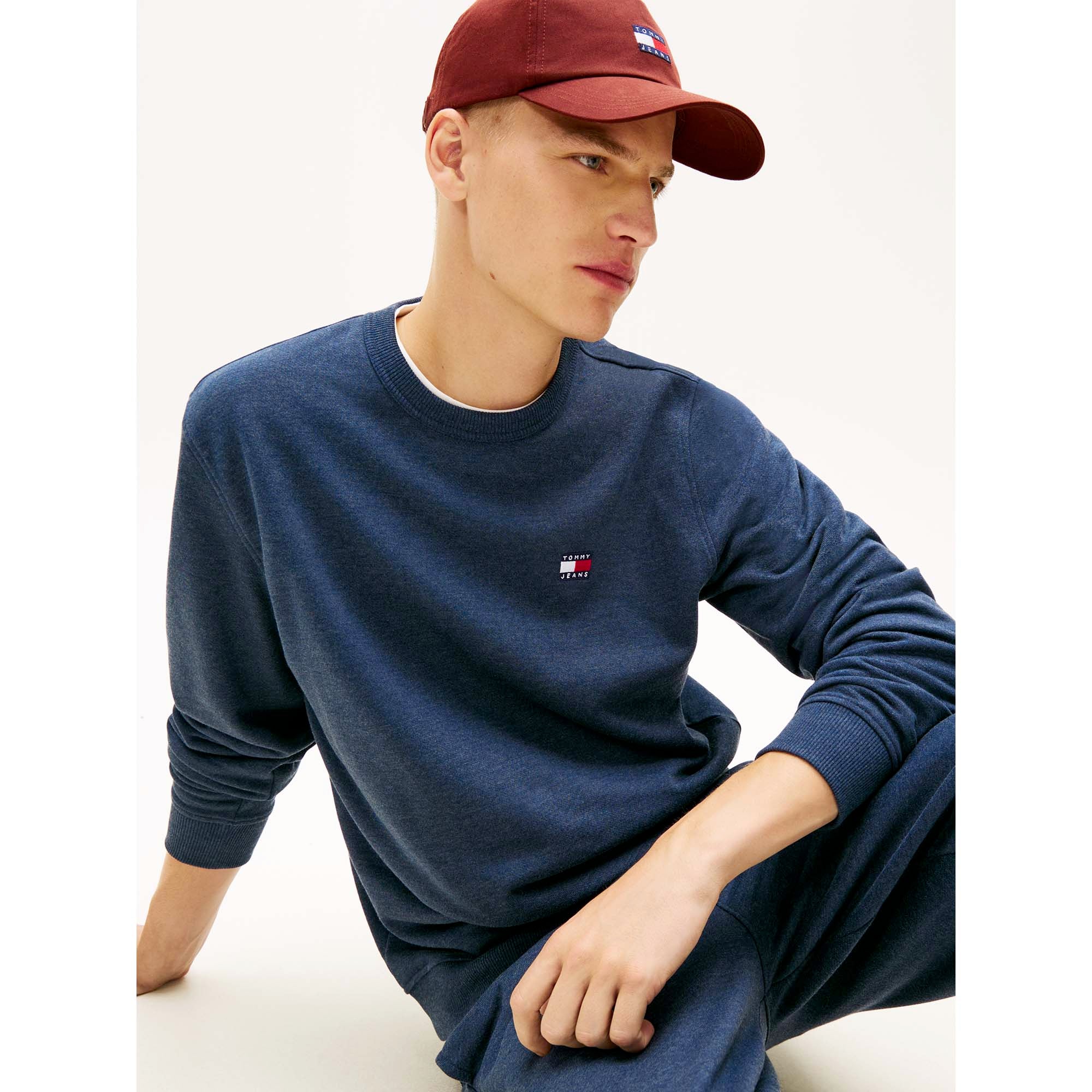 TJM_REG_BADGE_CREW_E_DM0DM22665_C1G_Image_4