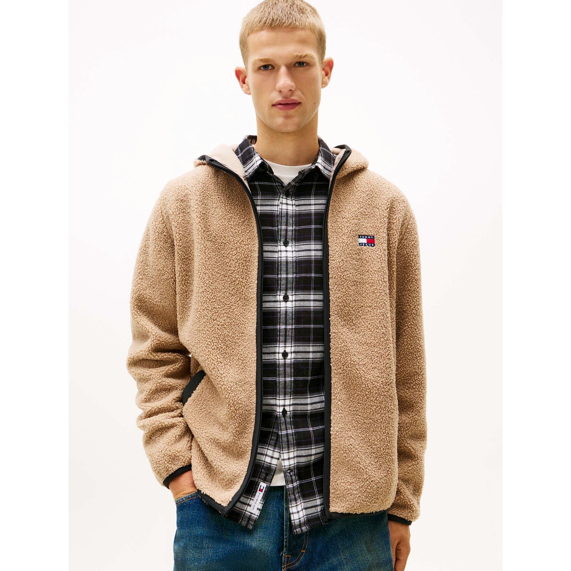 TJM_REG_BADGE_TEDDY_DM0DM19224_AFE_Image_2