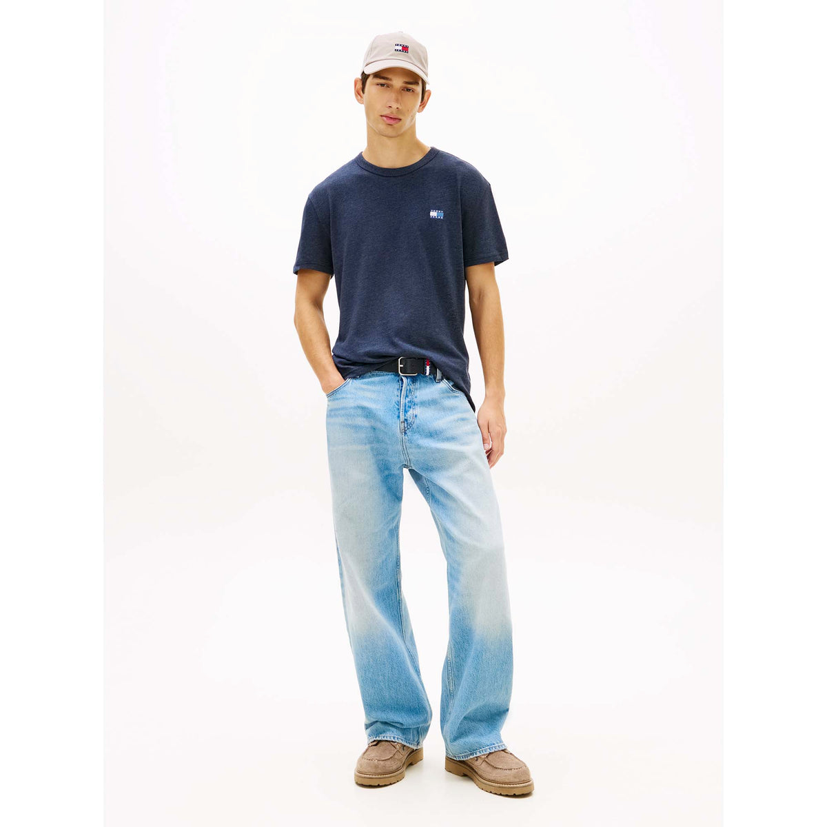TJM_REG_BADGE_TEE_EX_DM0DM22667_C1G_Image_5
