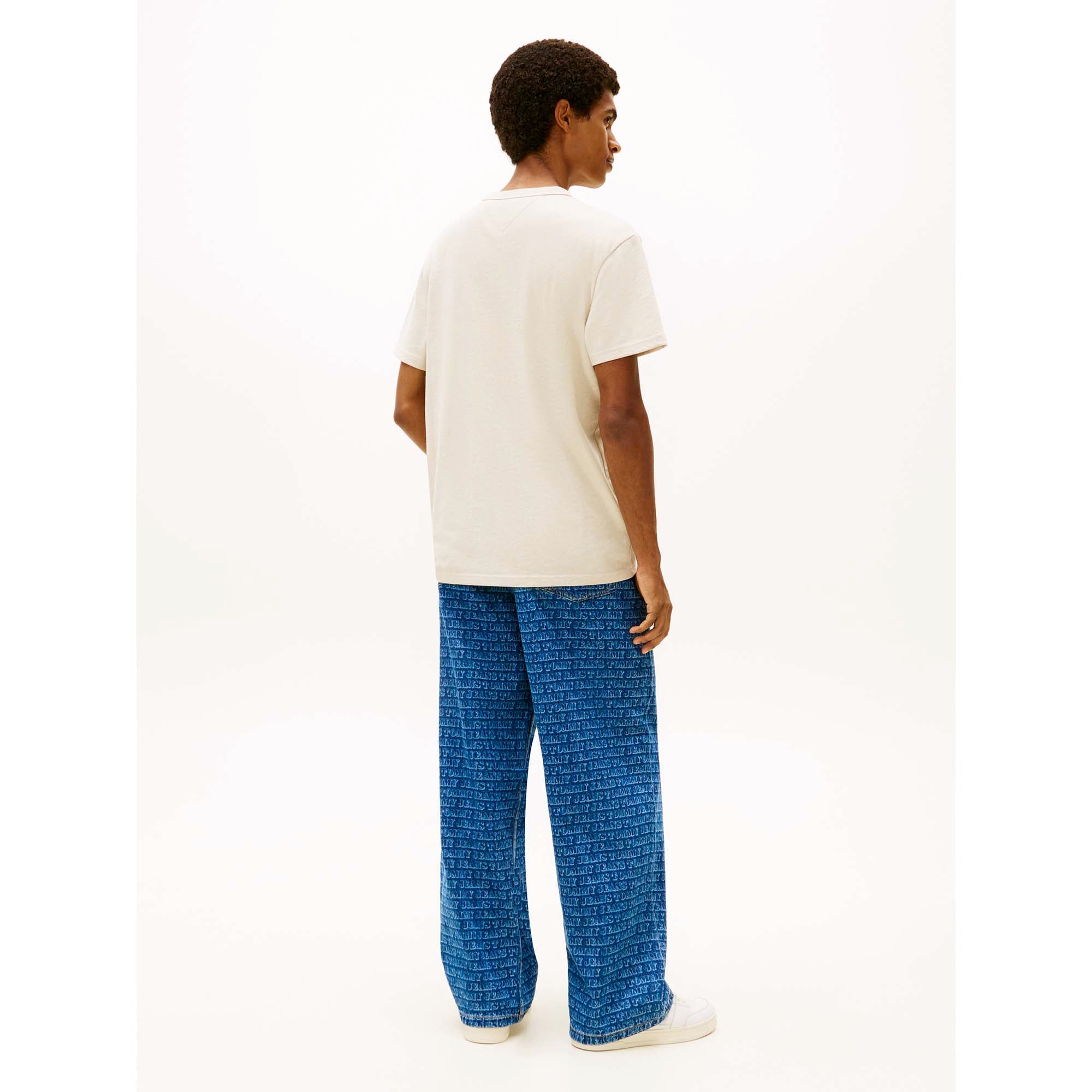 TJM_REG_BADGE_TEE_EX_DM0DM22667_YBH_Image_3