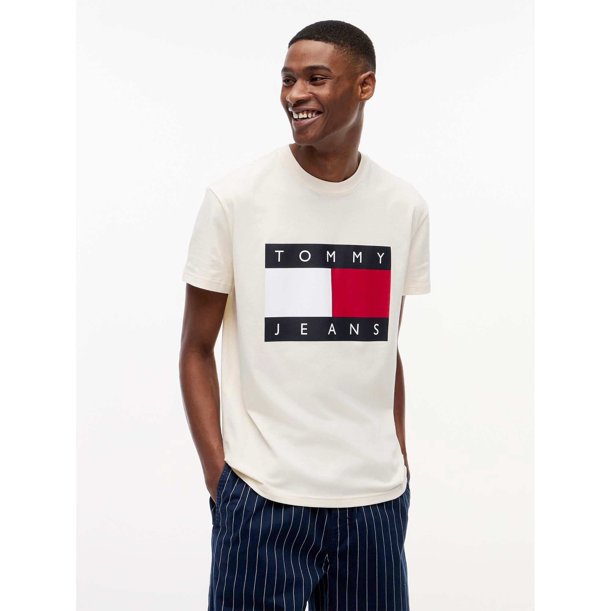 TJM_REG_BIG_FLAG_SS_DM0DM22645_AEF_Image_2