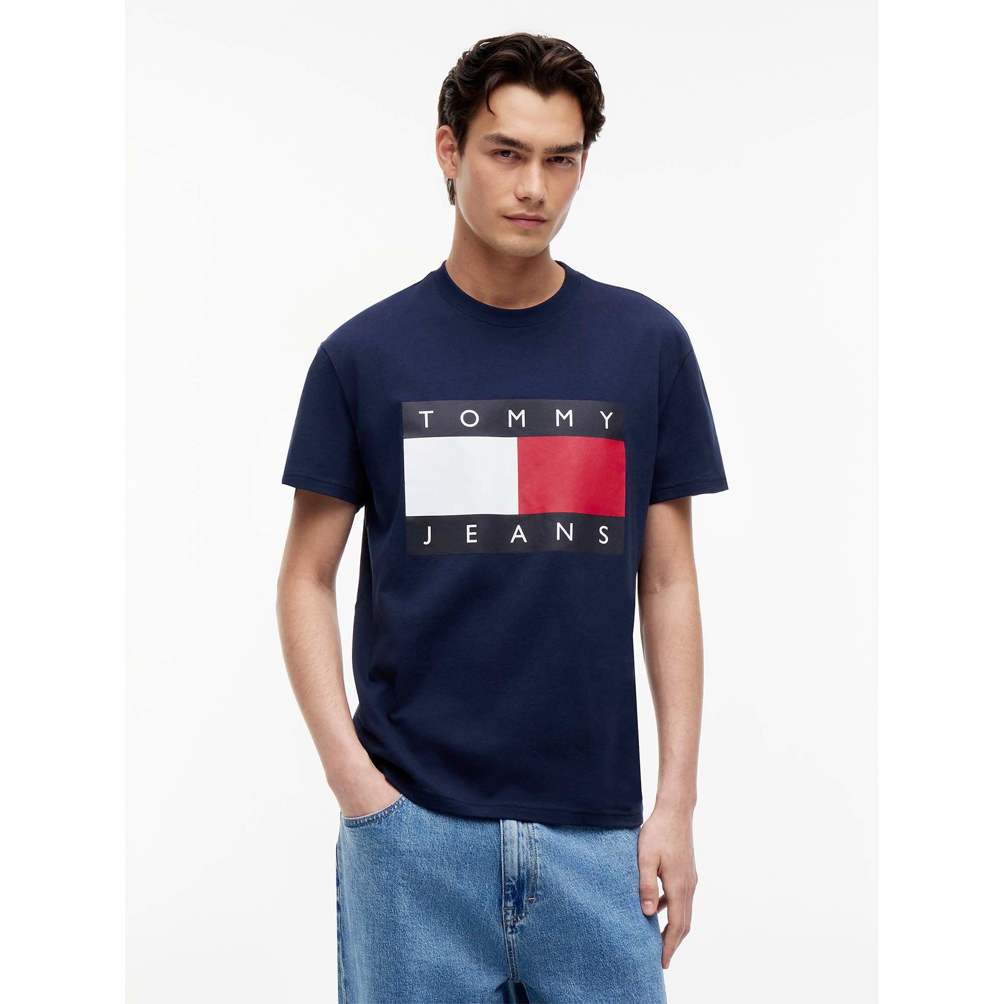 TJM_REG_BIG_FLAG_SS_DM0DM22645_C1G_Image_2