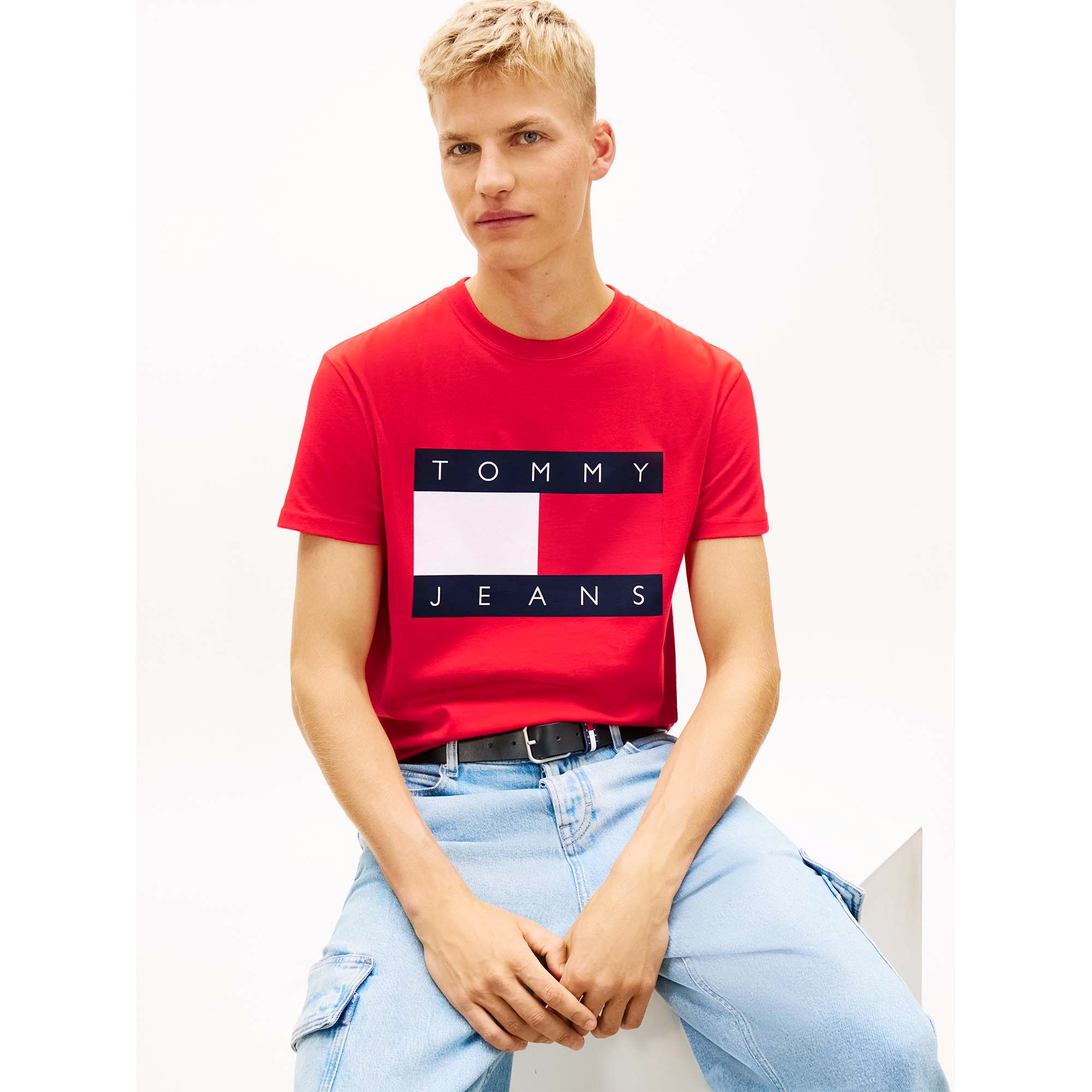 TJM_REG_BIG_FLAG_SS_DM0DM22645_XL8_Image_4