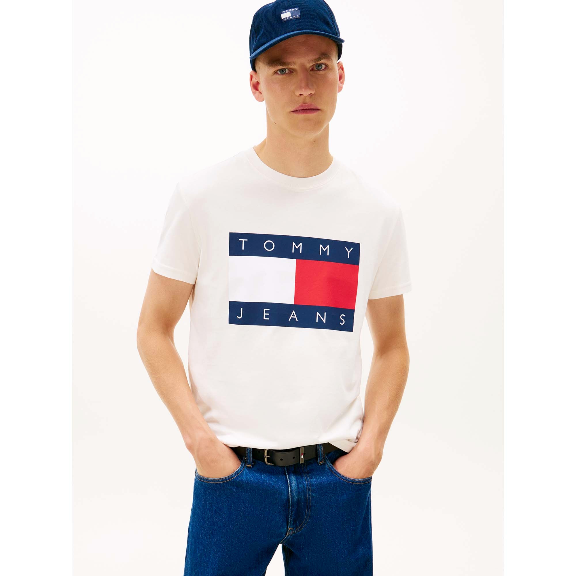 TJM_REG_BIG_FLAG_SS_DM0DM22645_YBH_Image_2