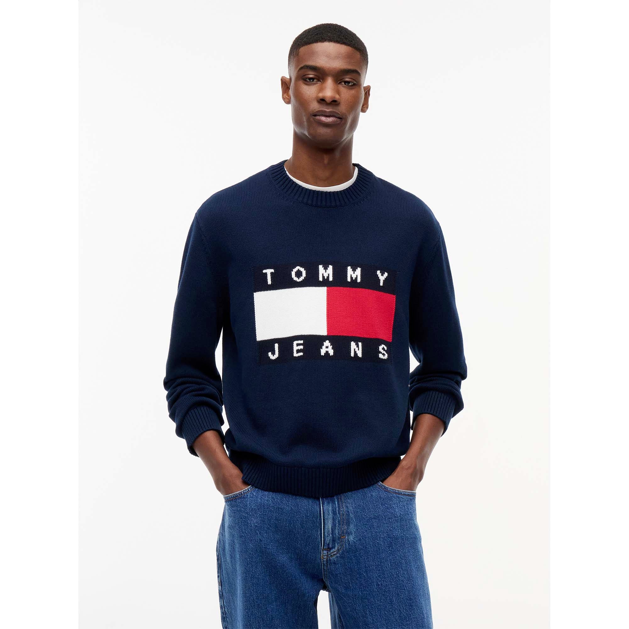 TJM_REG_FLAG_SWEATER_DM0DM23413_C1G_Image_2