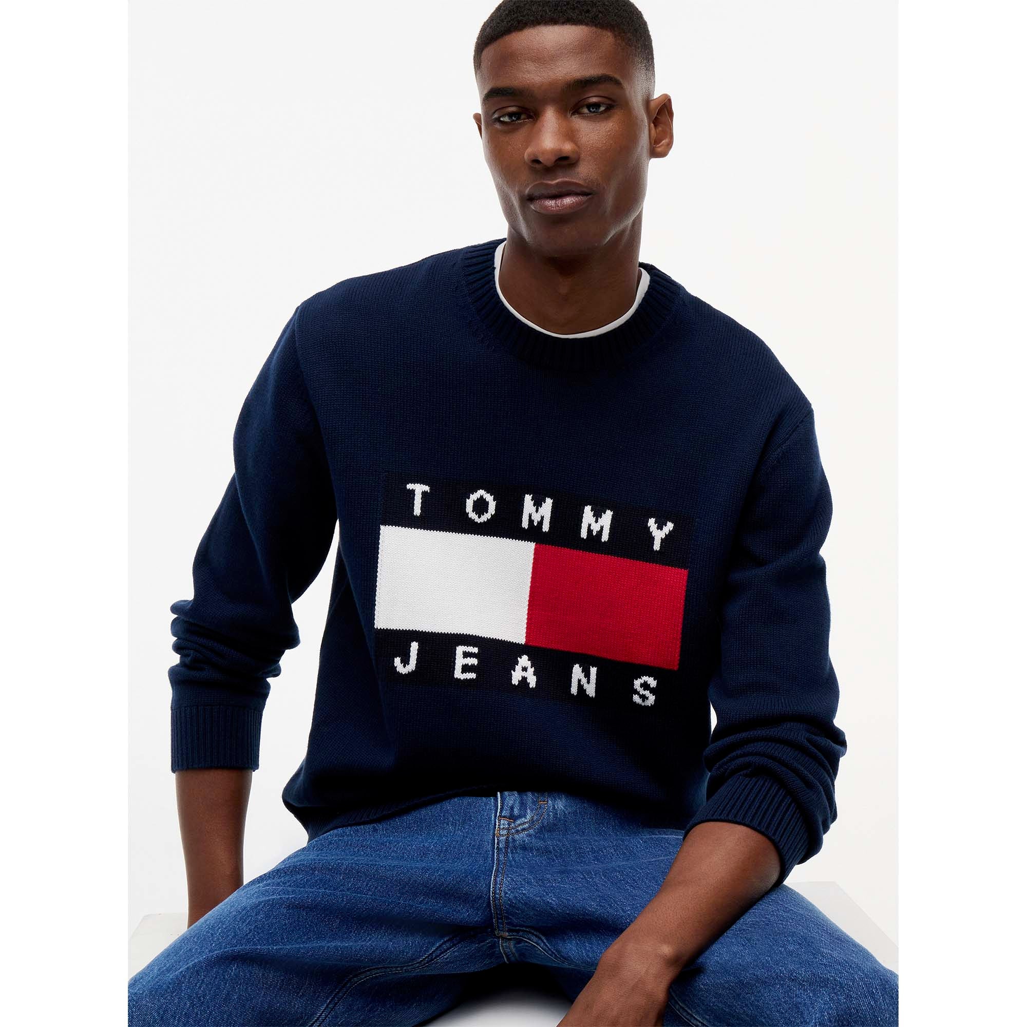 TJM_REG_FLAG_SWEATER_DM0DM23413_C1G_Image_4
