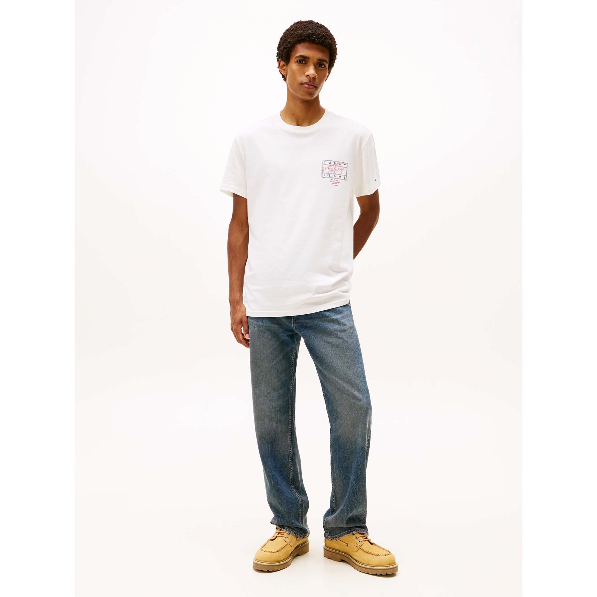 TJM_REG_SIGN_SPRAY_S_DM0DM22319_YBL_Image_5