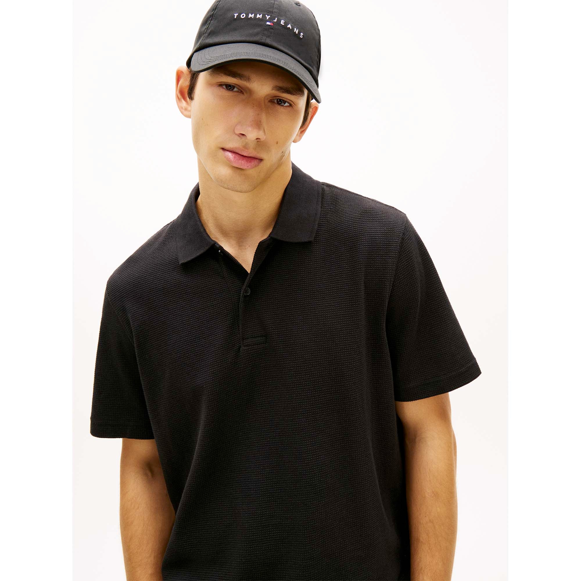 TJM_REG_WAFFLE_POLO_DM0DM22703_BDS_Image_4