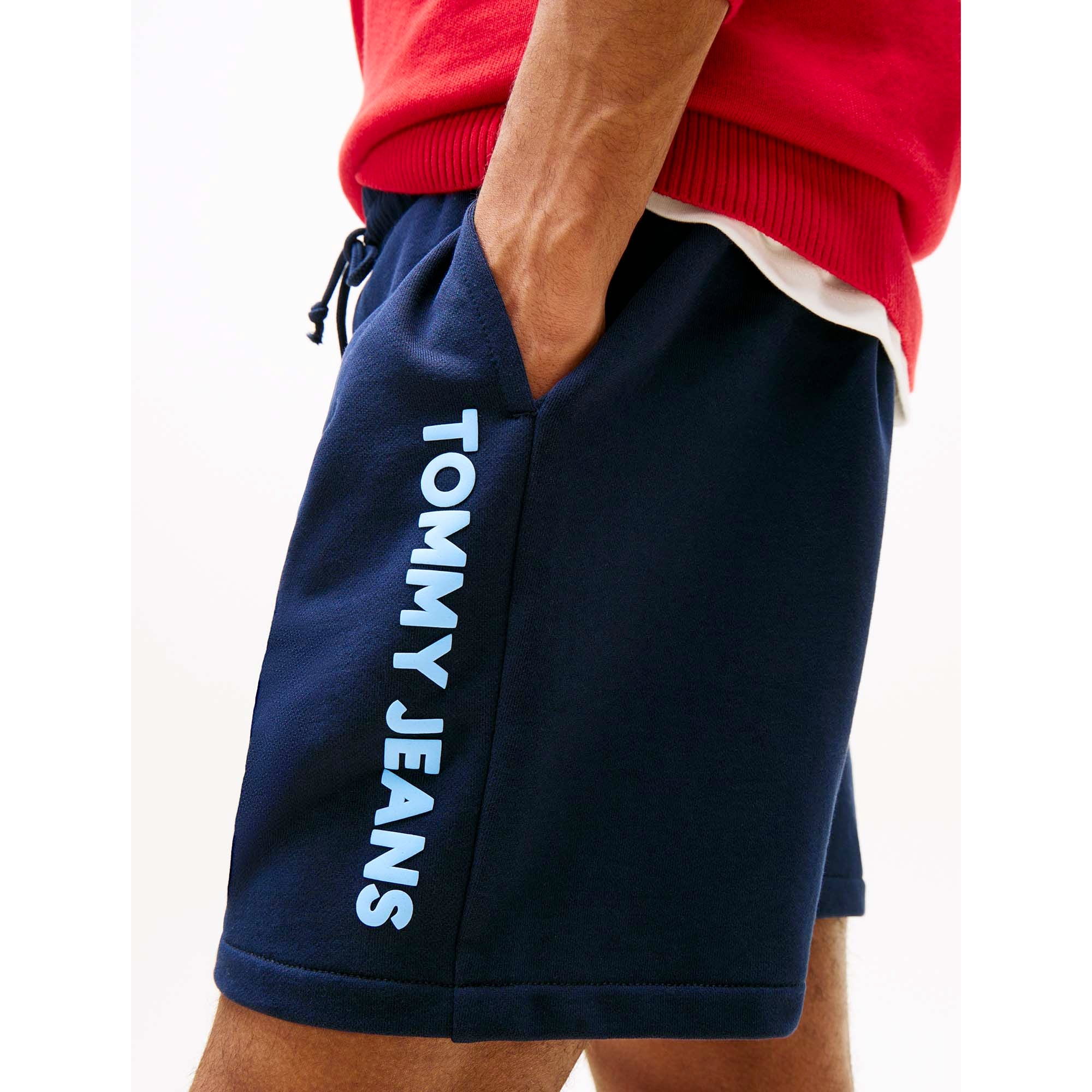 TJM_RLX_NEW_CLSSCS_B_DM0DM21781_C1G_Image_4