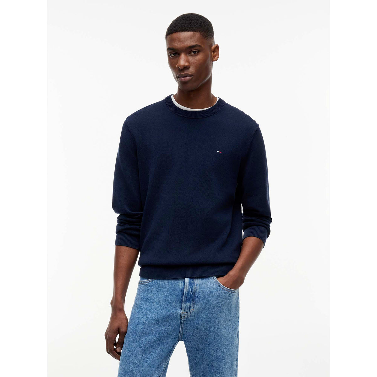 TJM_SLIM_ESS_LIGHT_S_DM0DM22853_C1G_Image_2
