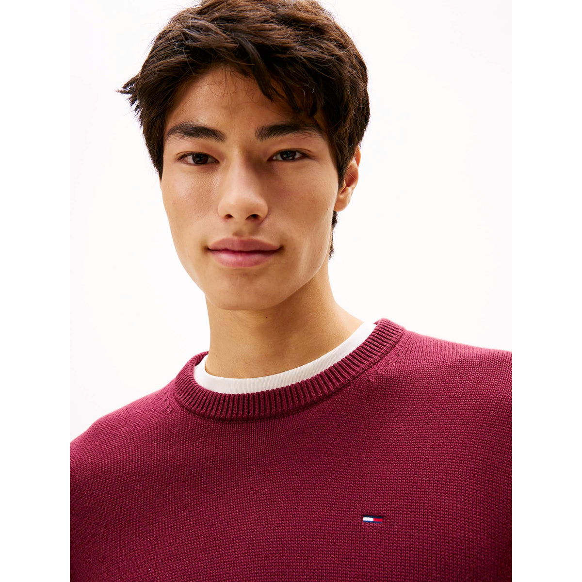 TJM_SLIM_ESS_SWEATER_DM0DM21787_XIU_Image_4
