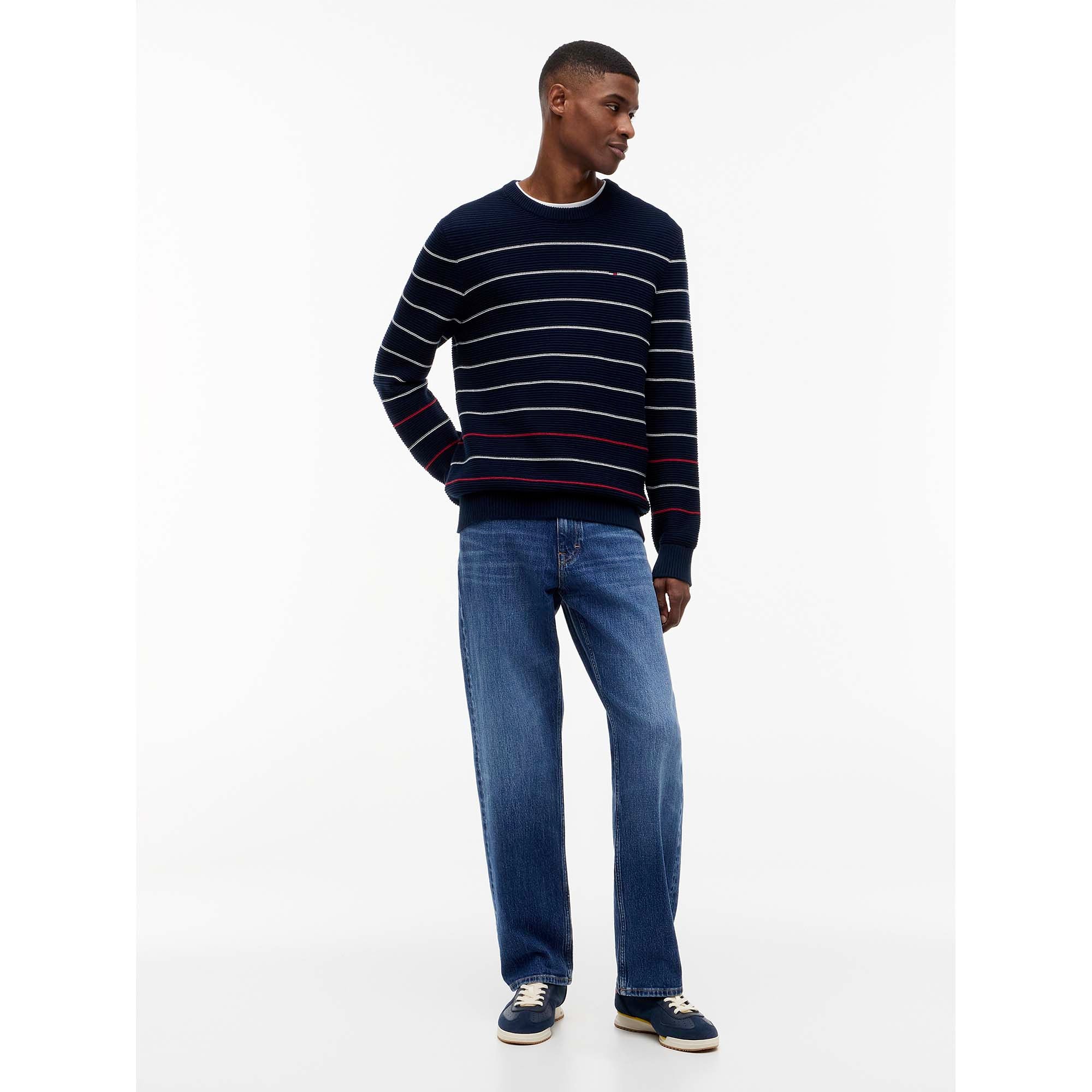 TJM_SLIM_STRIPE_SWEA_DM0DM23384_C1G_Image_4