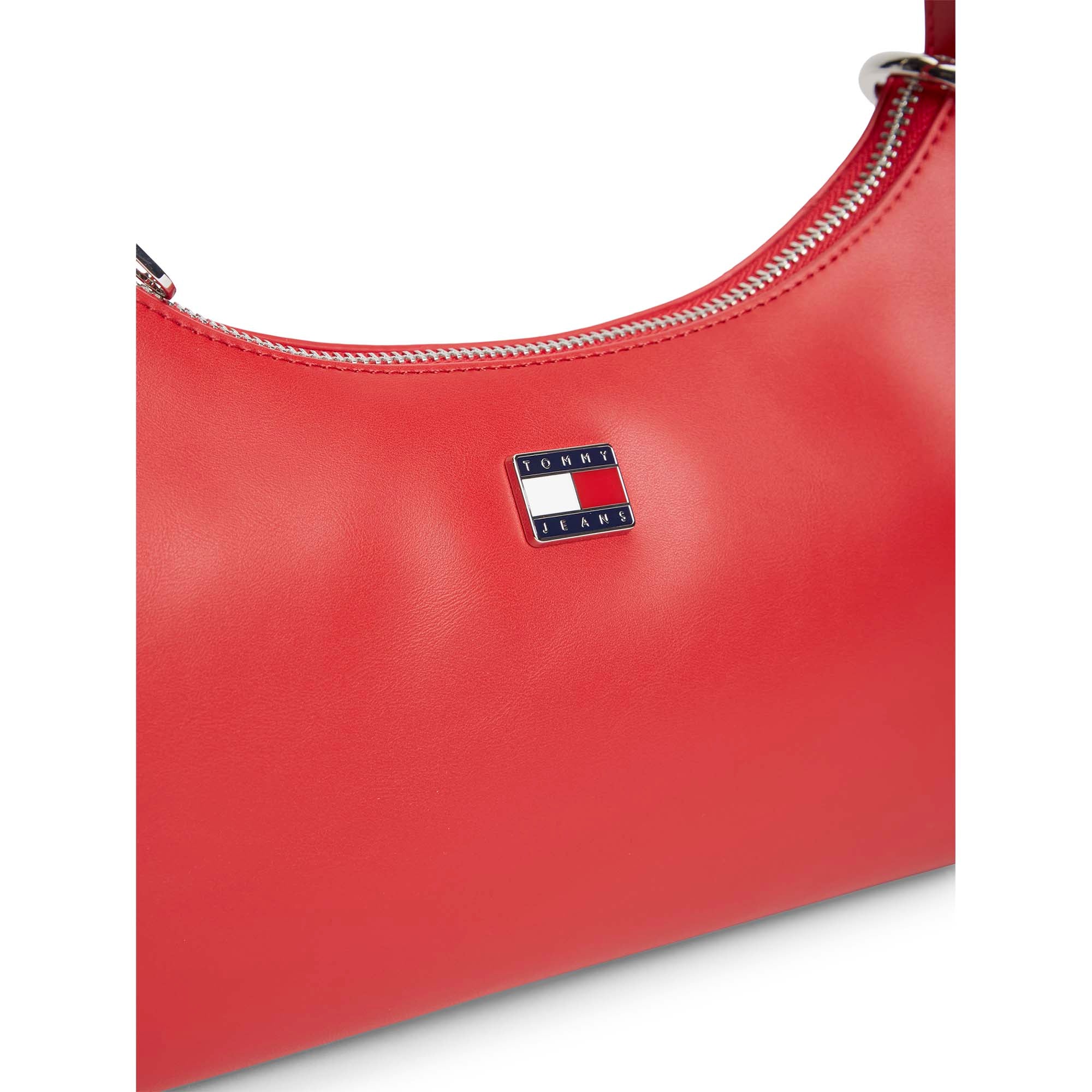 TJW_CITY_CHARM_SHOULDER_BAG_AW0AW18458_XLE_Image_4