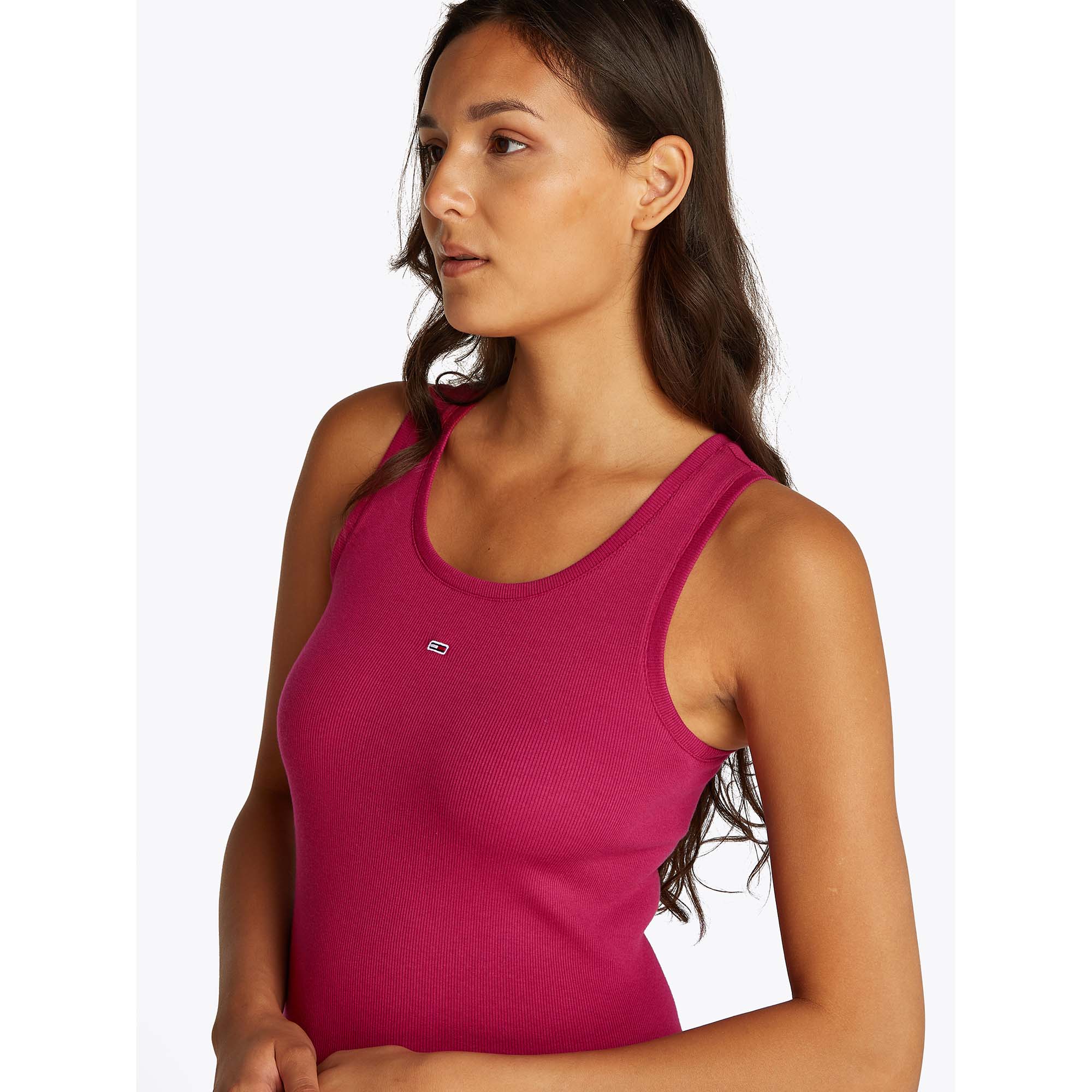 TJW_ESSENTIAL_RIB_BO_DW0DW20674_XIP_Image_5