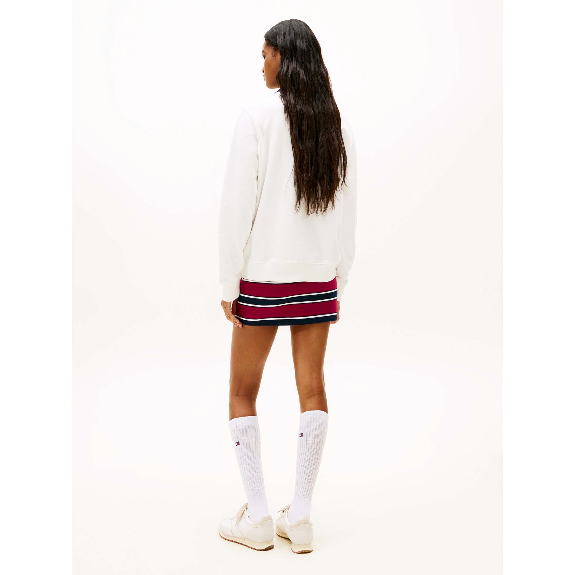 TJW_REG_ESS_LOGO_1_C_DW0DW21922_YBL_Image_3