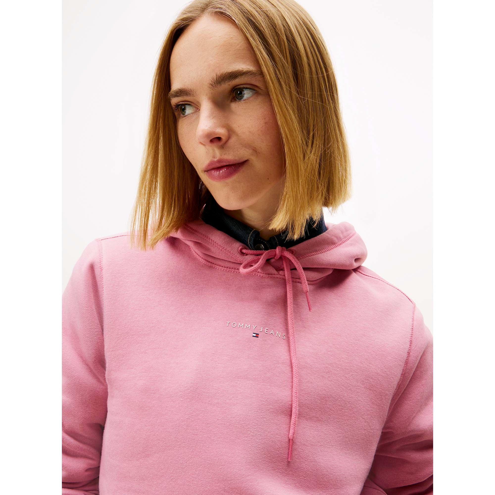 TJW_REG_LINEAR_HOODI_DW0DW21963_THC_Image_4