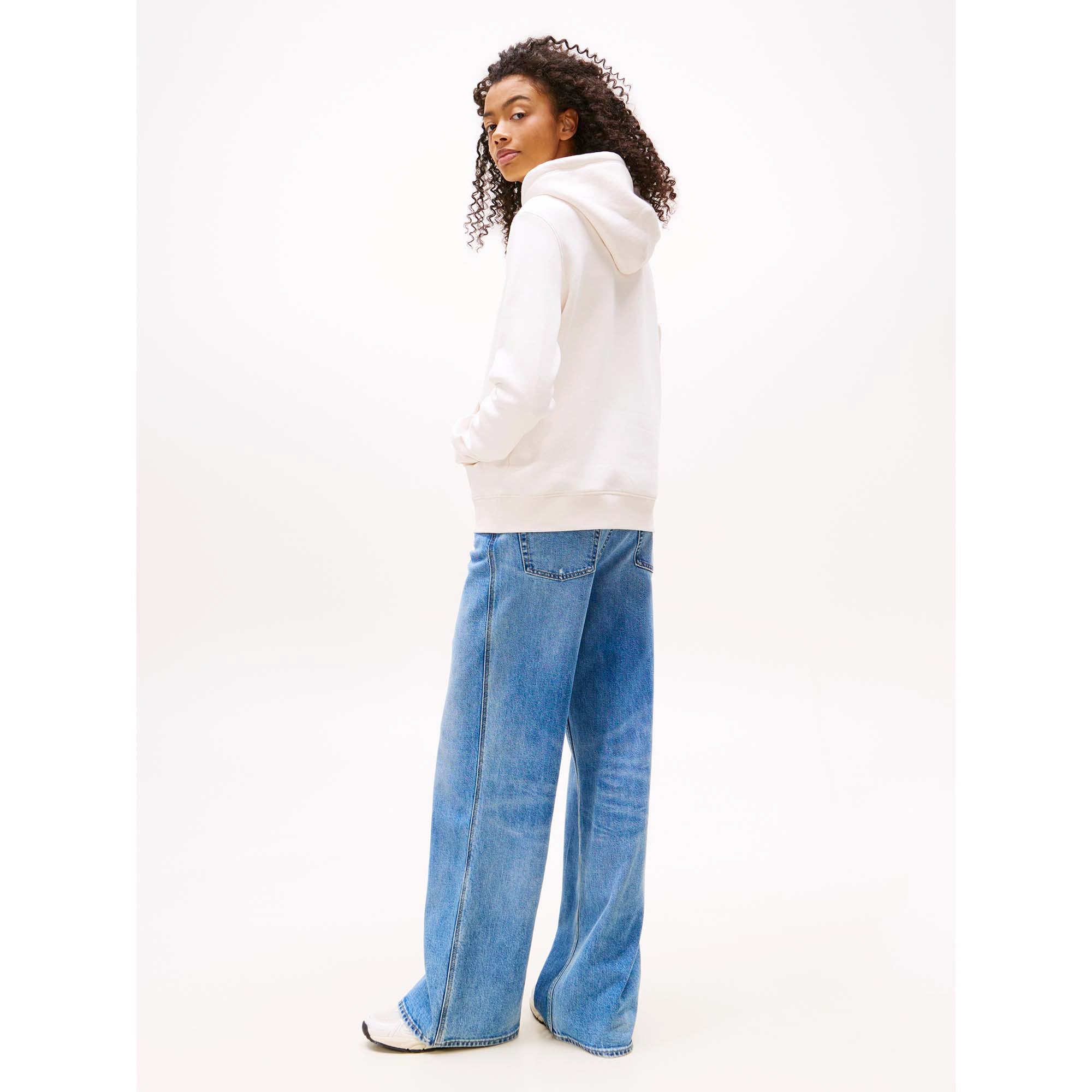 TJW_REG_LINEAR_HOODI_DW0DW21963_YBH_Image_3