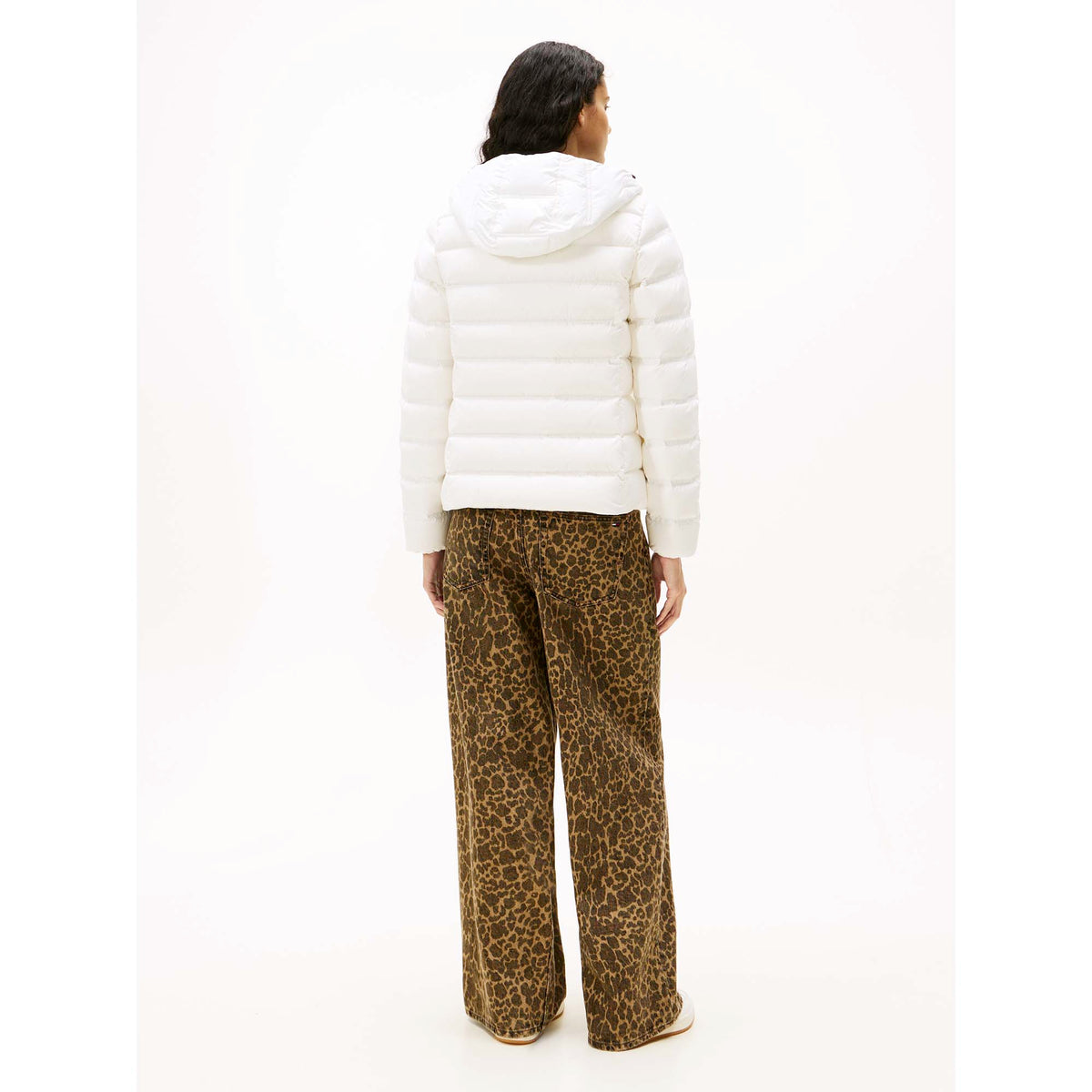 TJW_SLIM_HOOD_PRNT_D_DW0DW21617_YBL_Image_3