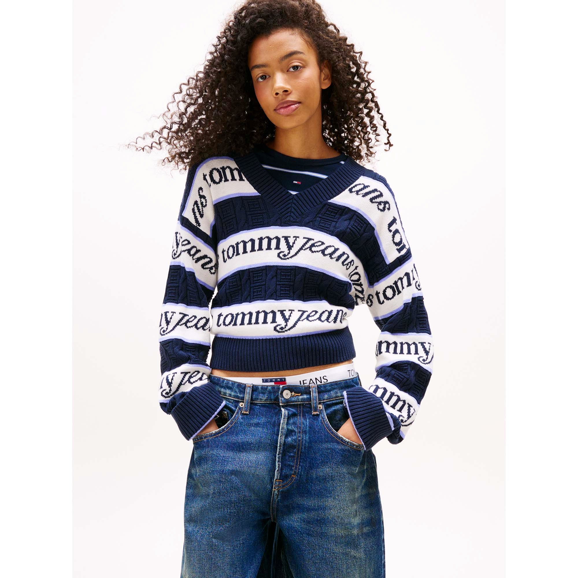 TJW_STRIPE_LOGO_SWEA_DW0DW21682_C1G_Image_2