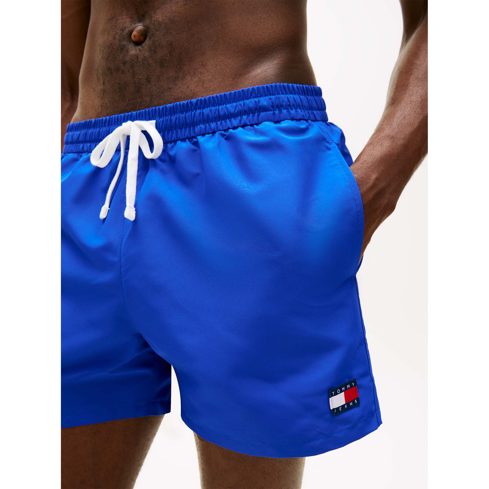 TJ_MEDIUM_DRAWSTRING_SOLID_UM0UM03852_C8O_Image_4