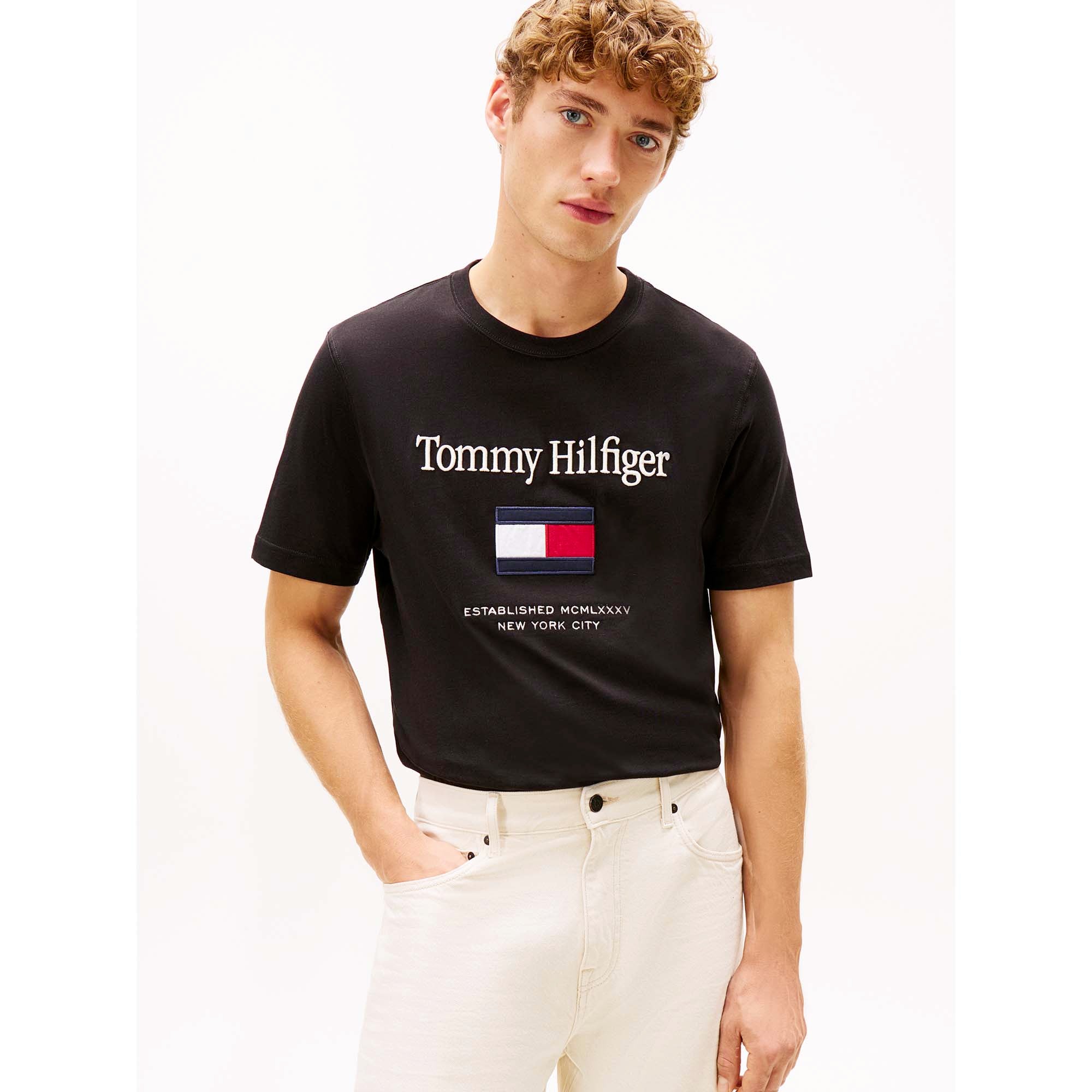 TOMMY_EMBRO_FLAG_TEE_MW0MW42736_BDS_Image_2