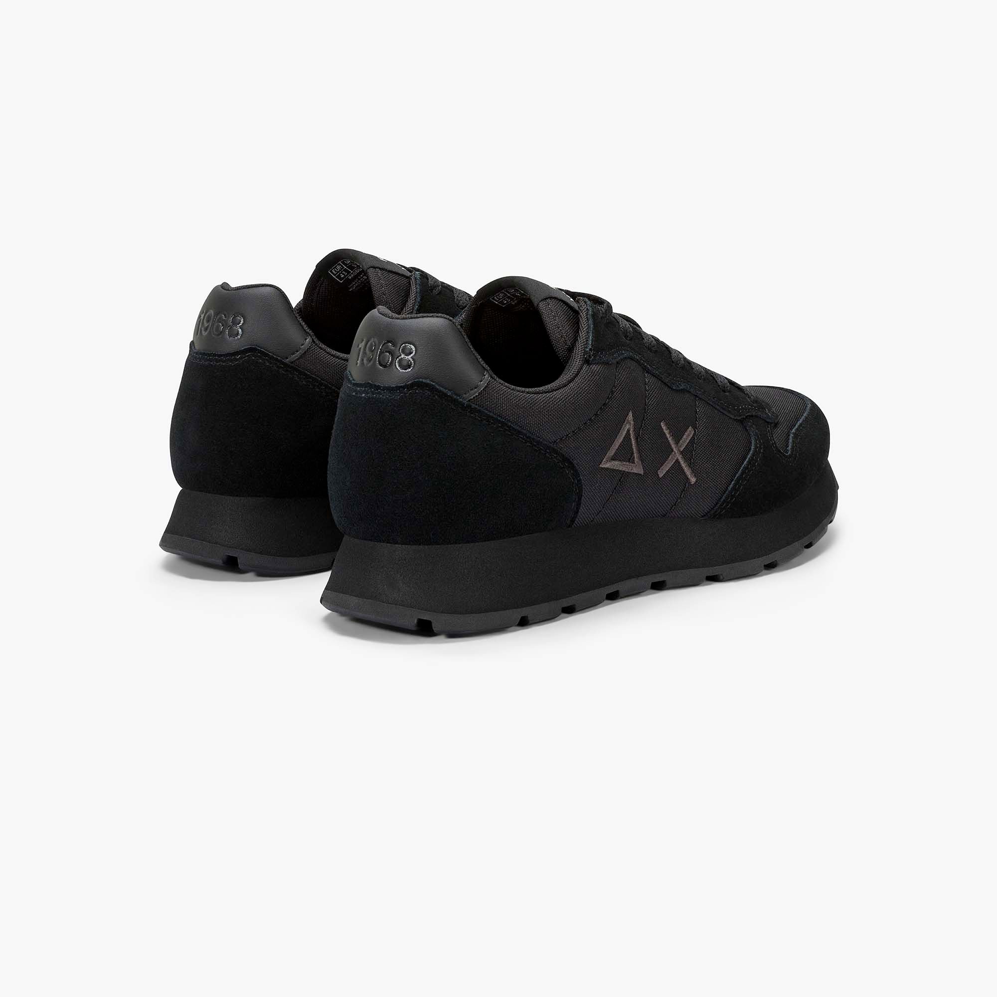 TOM_SOLID_Z45101_1147_Image_3