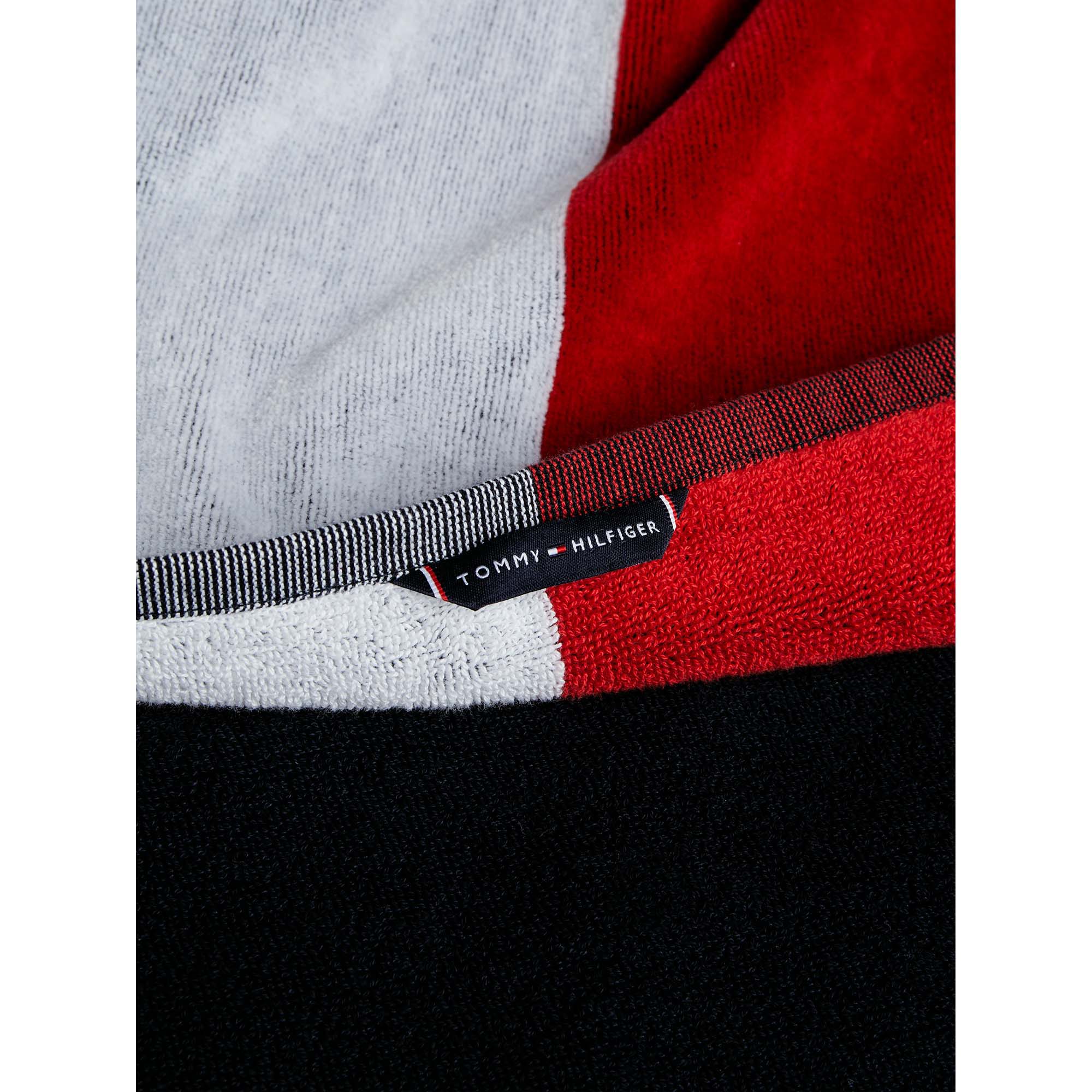 TOWEL_UU0UU00097_02R_Image_3